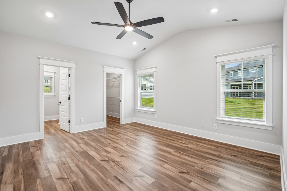 604 Silver Trace Property Photo 12