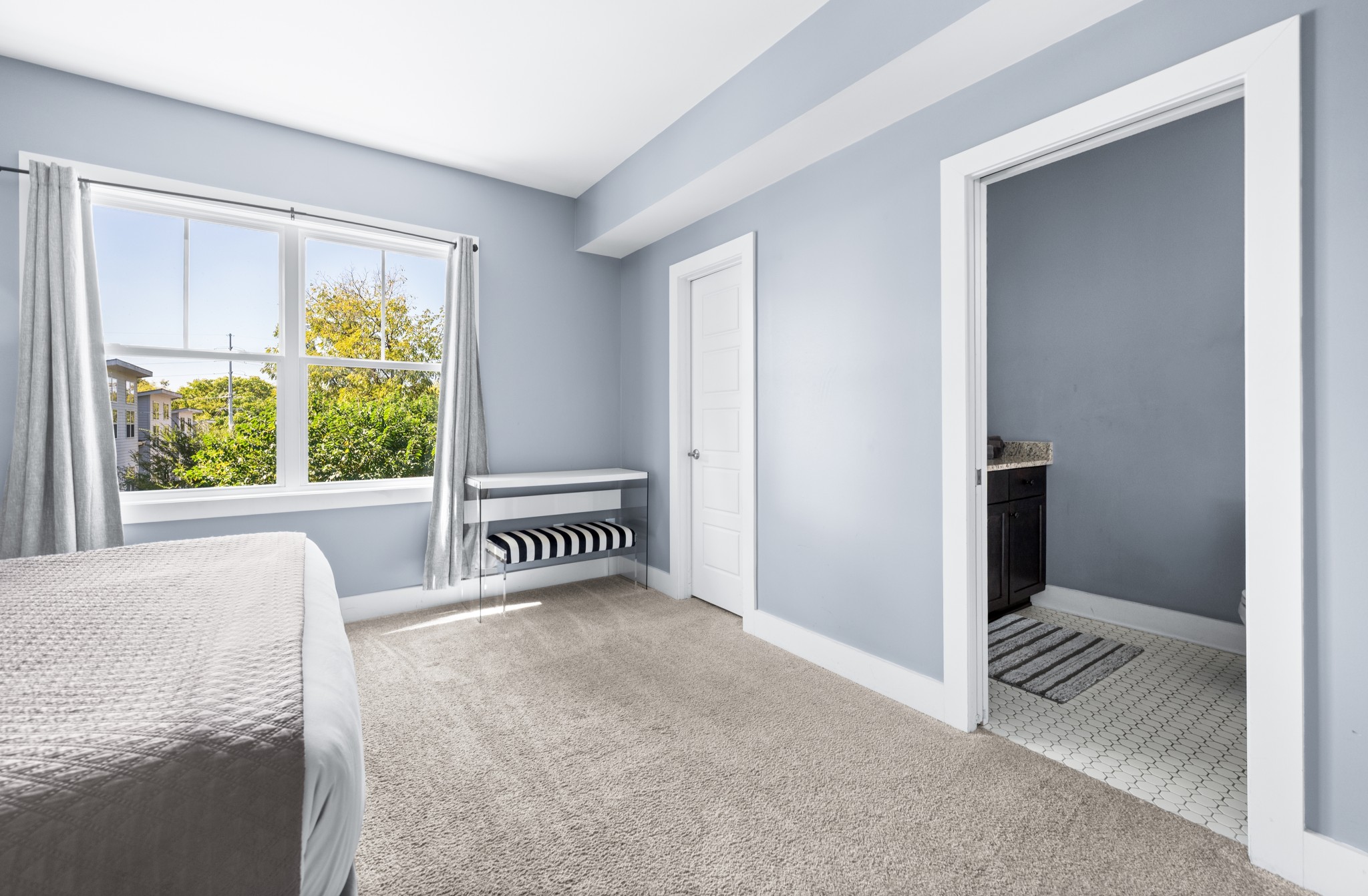 1723b Nassau St Property Photo 35