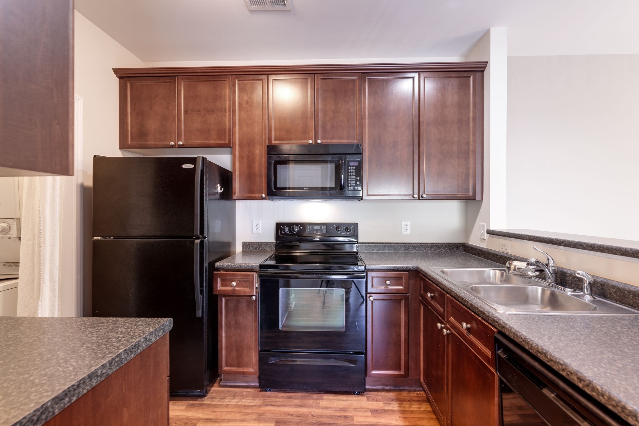 8511 Burnham Ln Property Photo 10