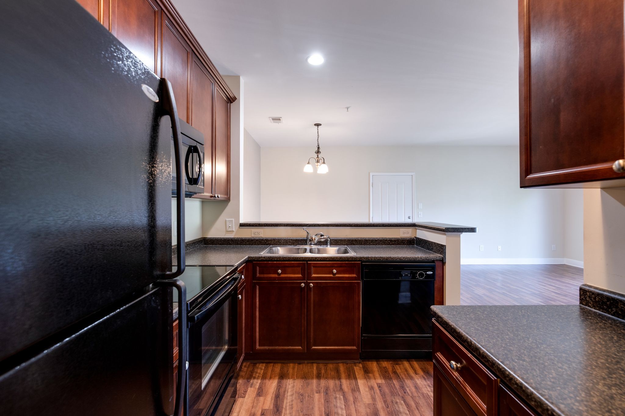 8511 Burnham Ln Property Photo 13