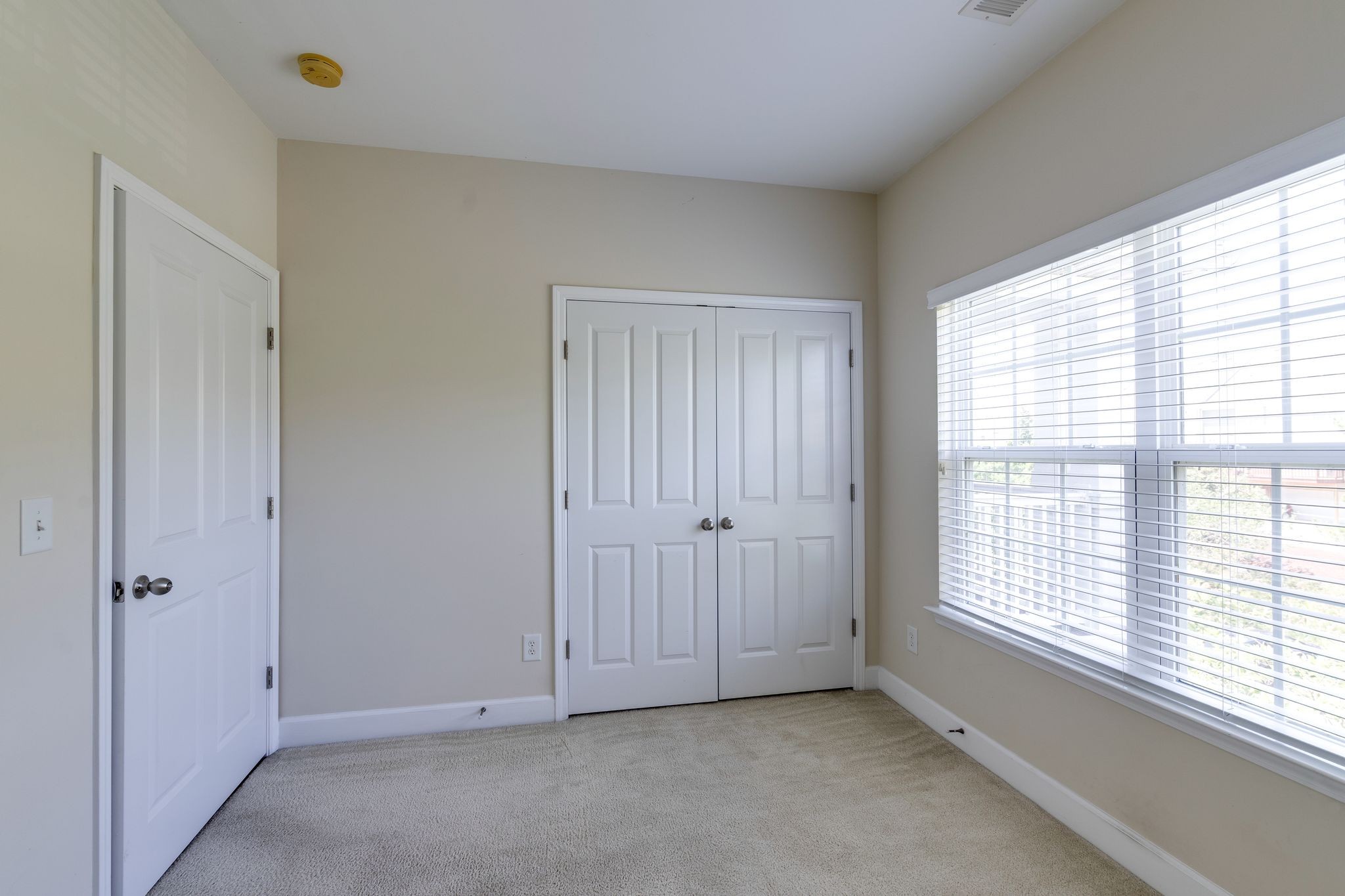 8511 Burnham Ln Property Photo 21