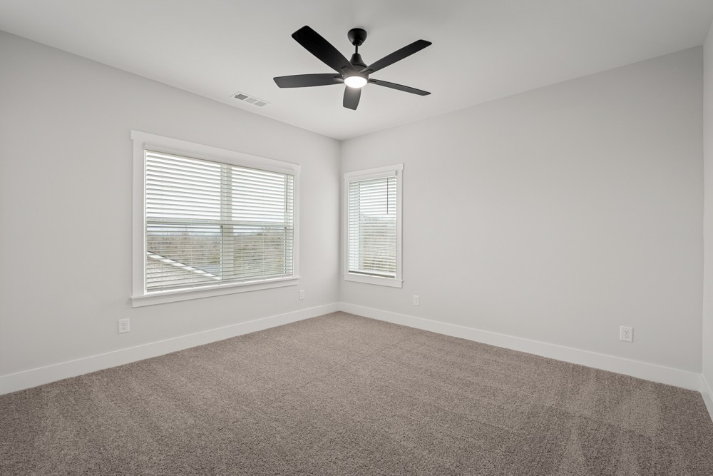 332 Springbrook Blvd Property Photo 27