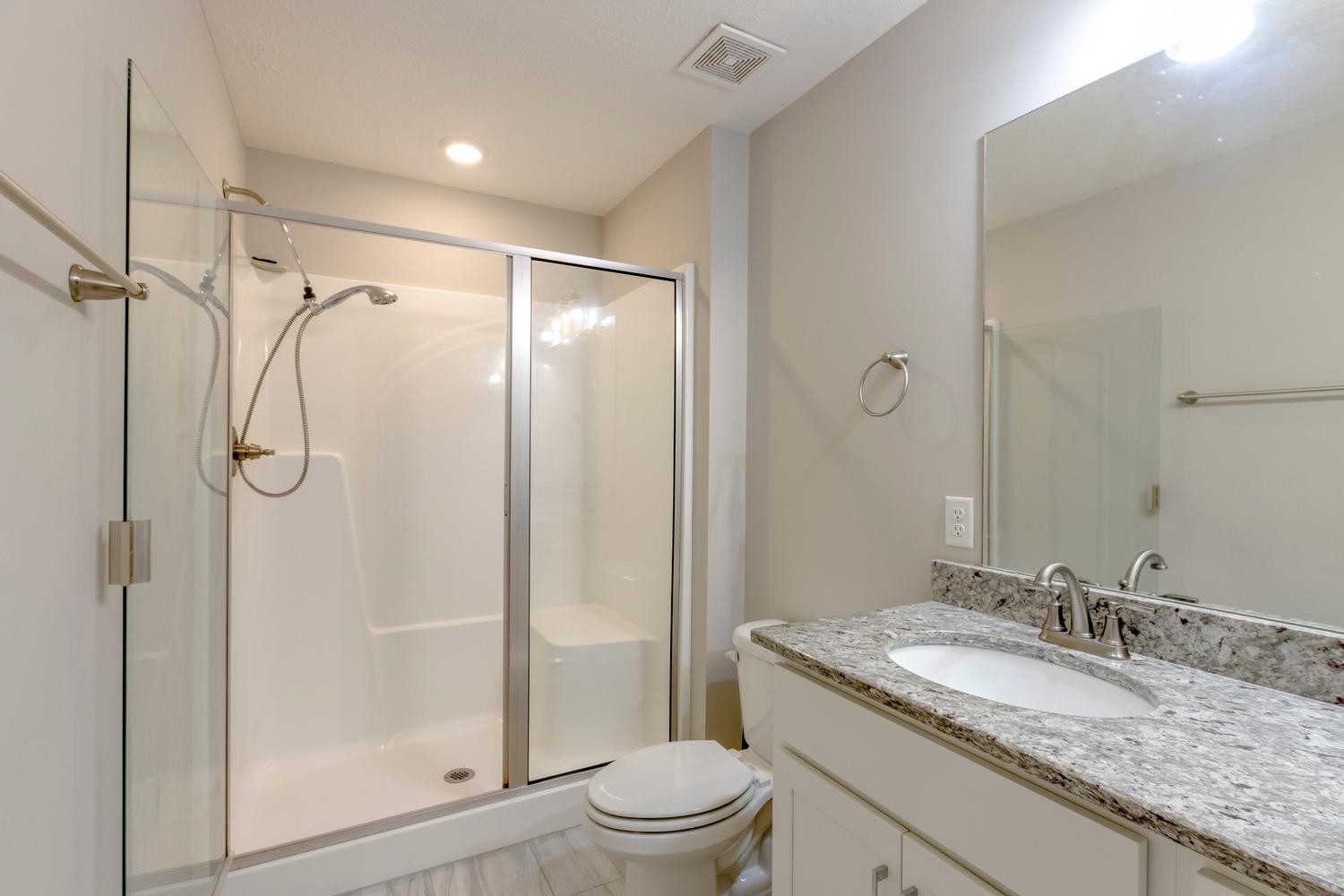 4327 Doral Dr Property Photo 16
