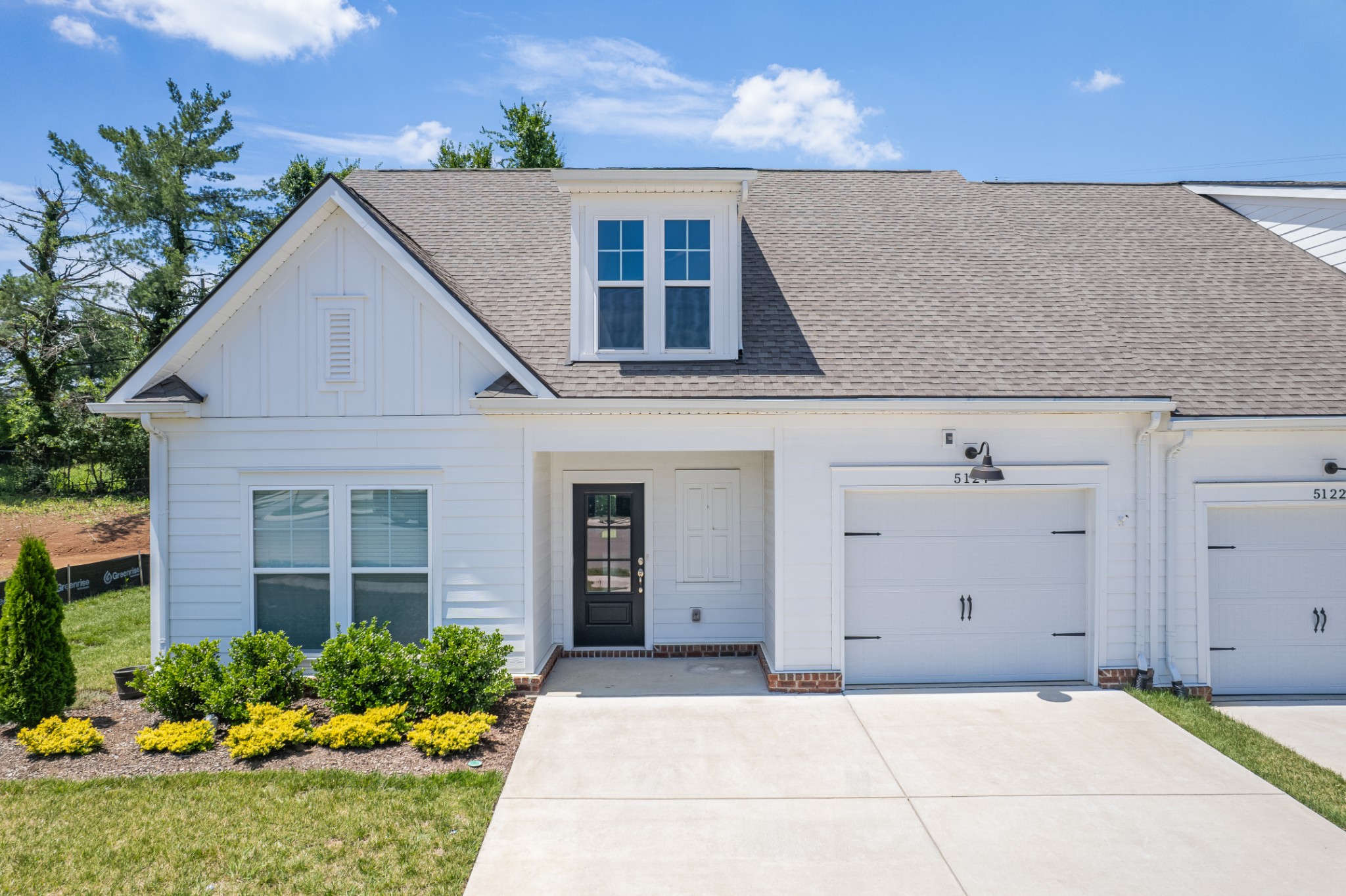 5124 Pace Park Cir