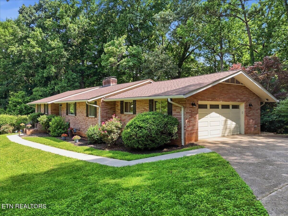 3304 Sw Timberlake Drive Property Photo 1