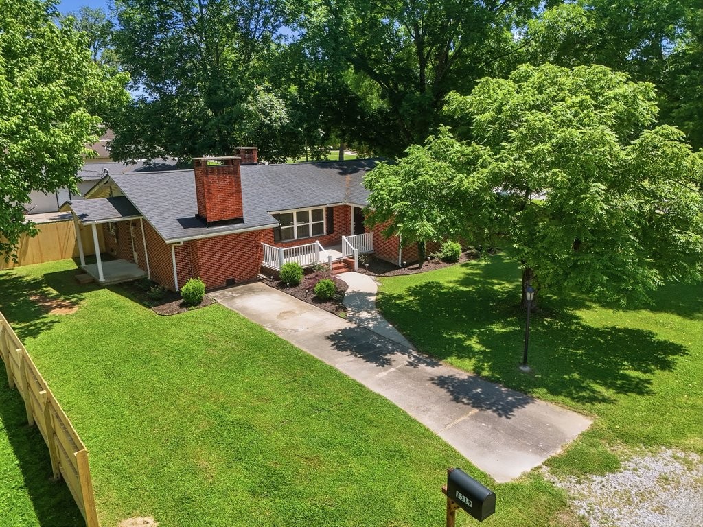 1819 Hamilton Ave Property Photo 5