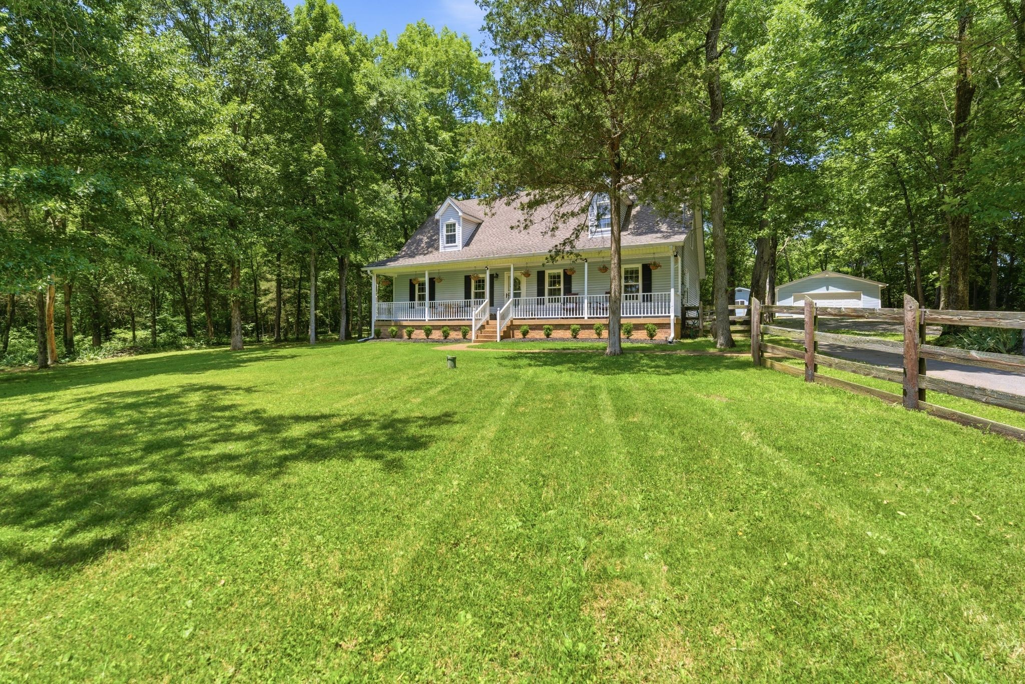4860 Pyles Rd Property Photo 3