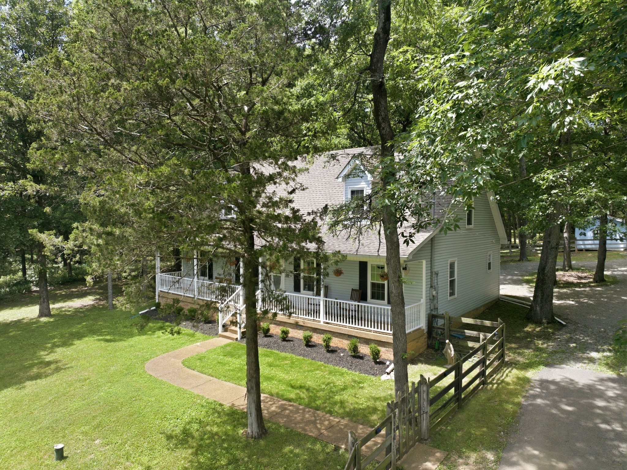 4860 Pyles Rd Property Photo 5