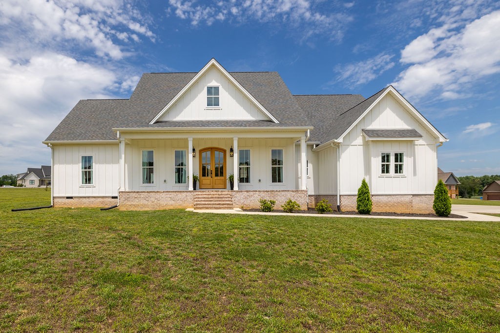 134 Hurst Dr