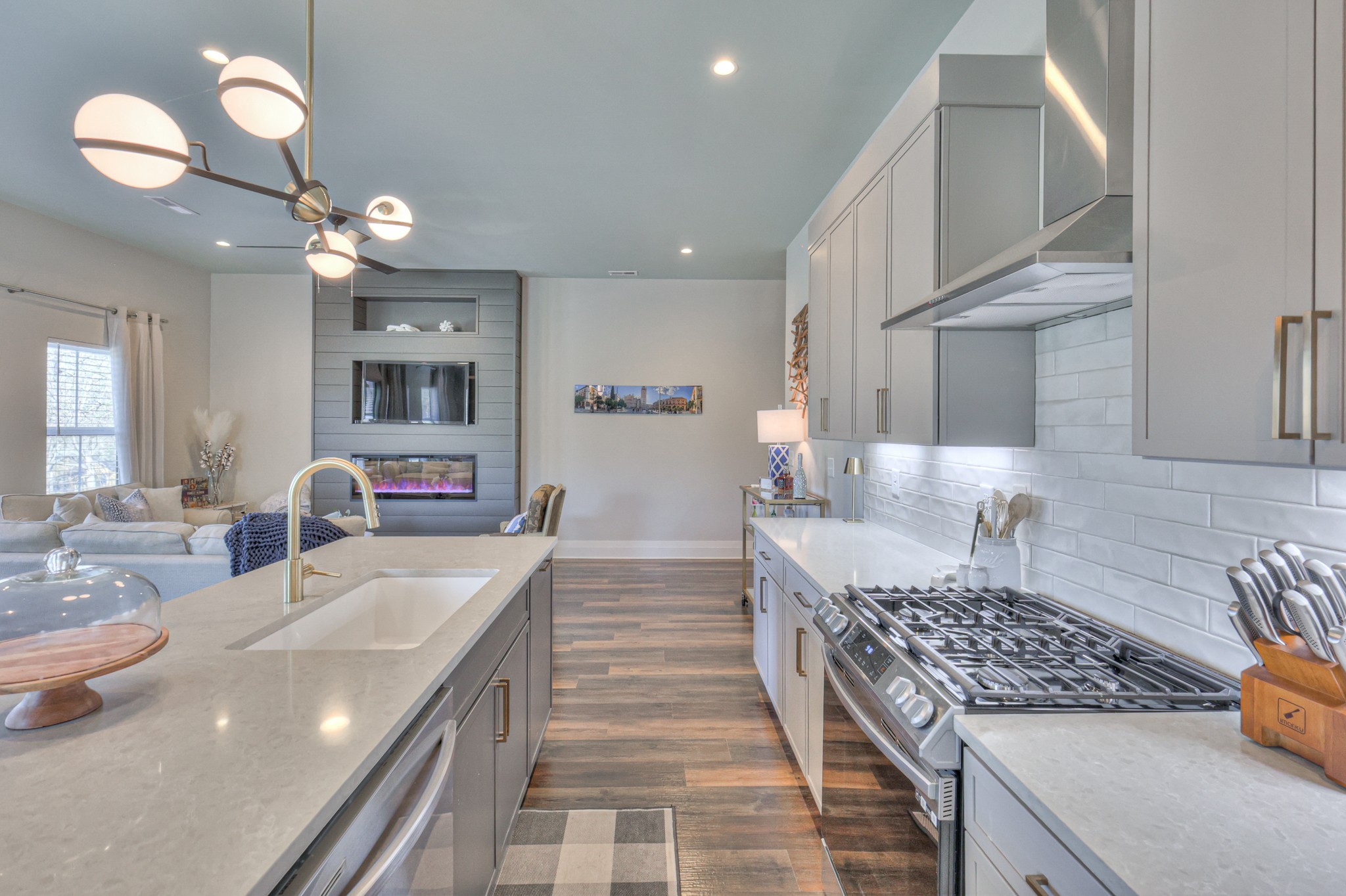 1108 Noble Loop