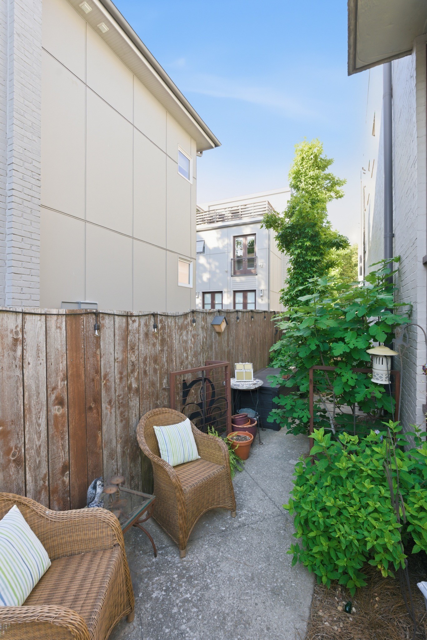 2218 Belmont Blvd Property Photo 42