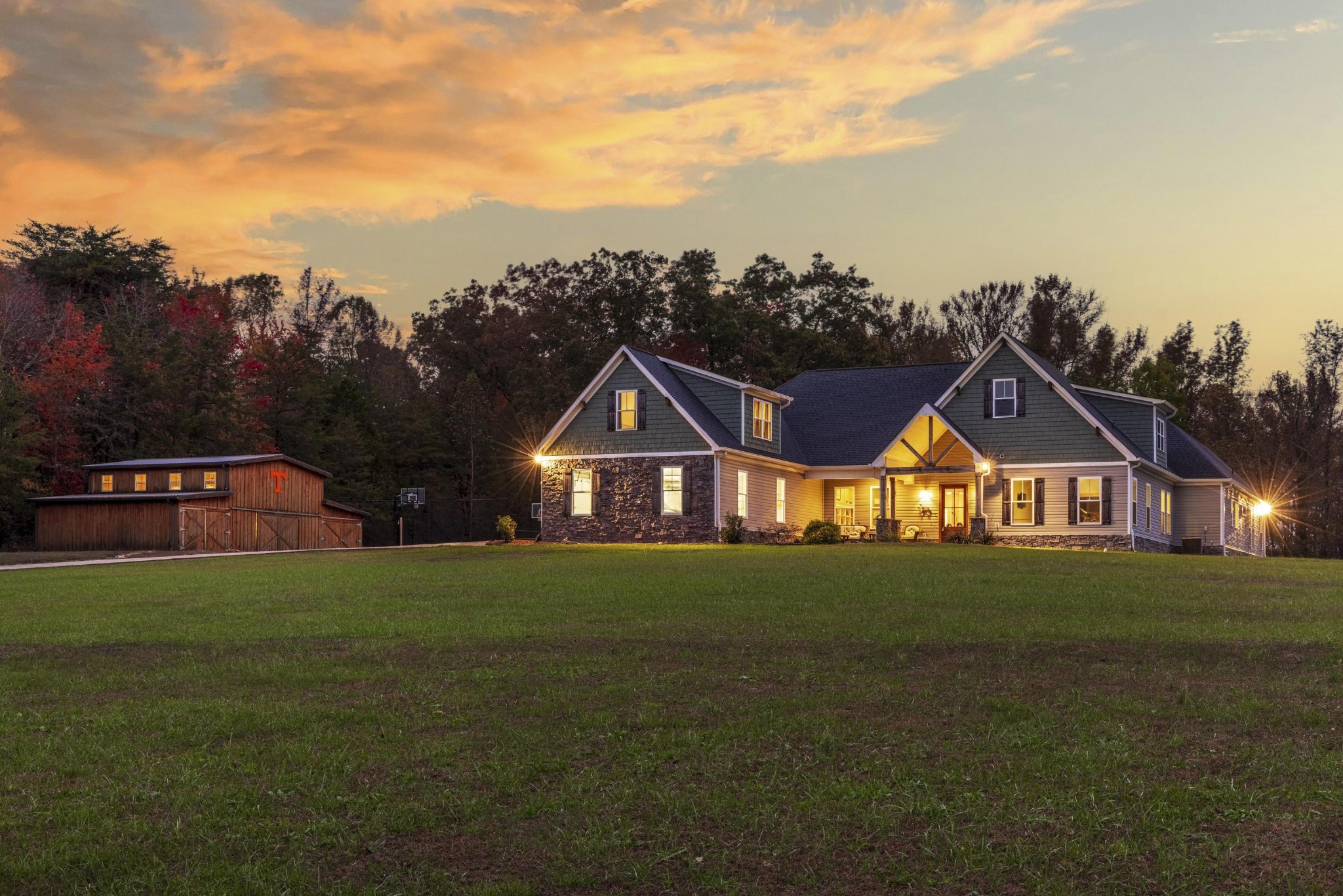 2419 Welch Road Property Photo 1