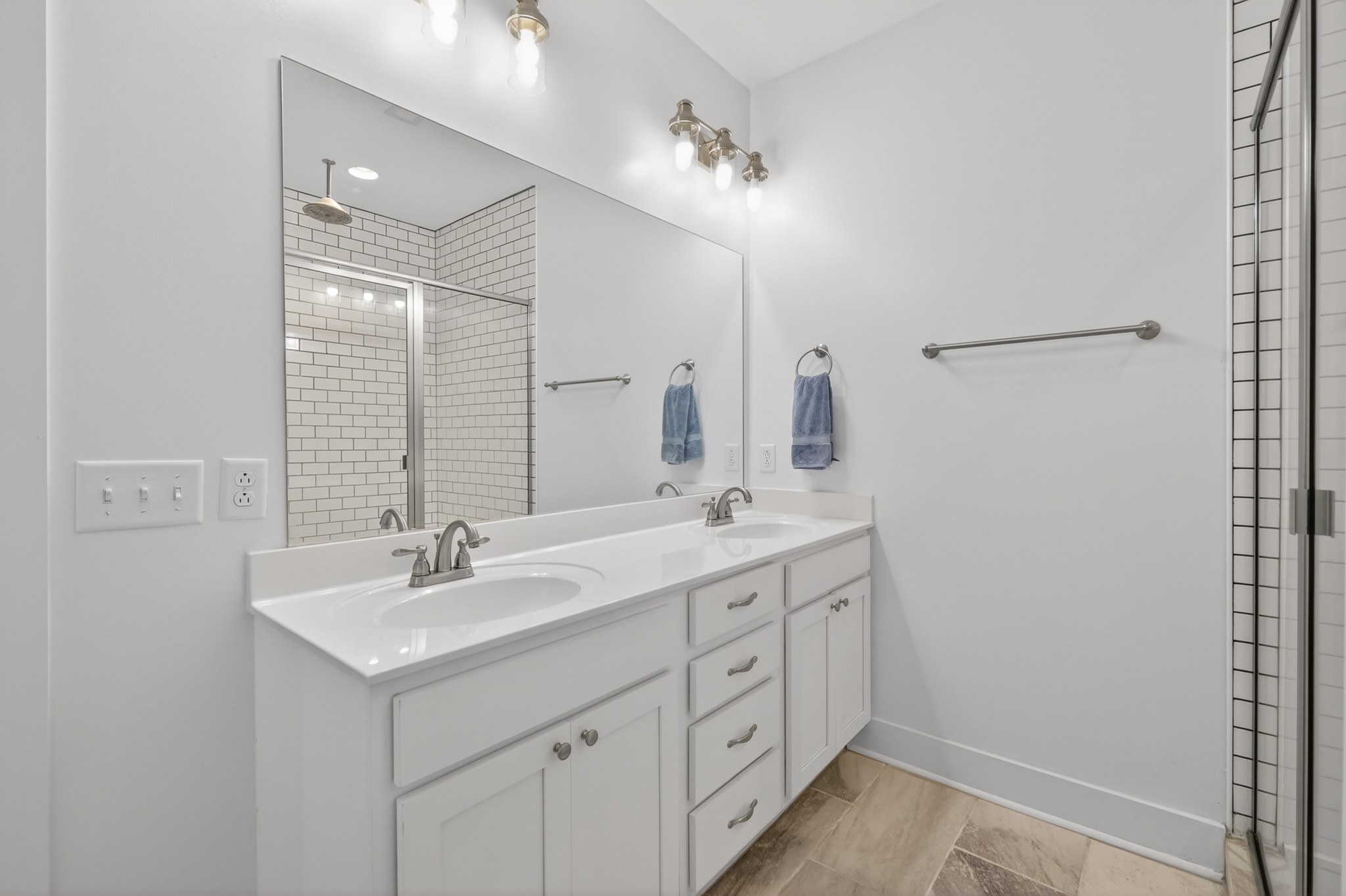 3319 Hampton Turner Dr Property Photo 18