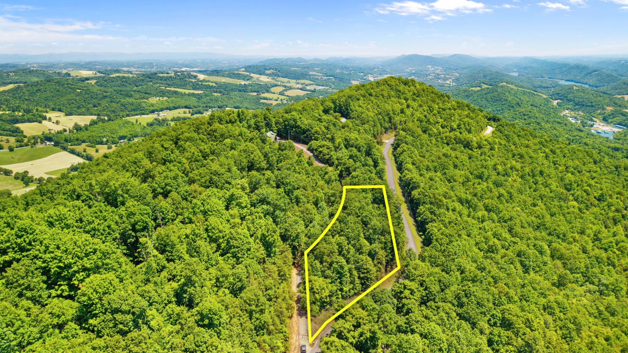 209 Clinch View Road Property Photo 1