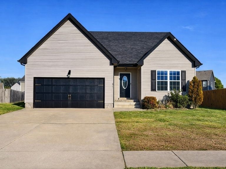 621 Fennec Way Property Photo 1