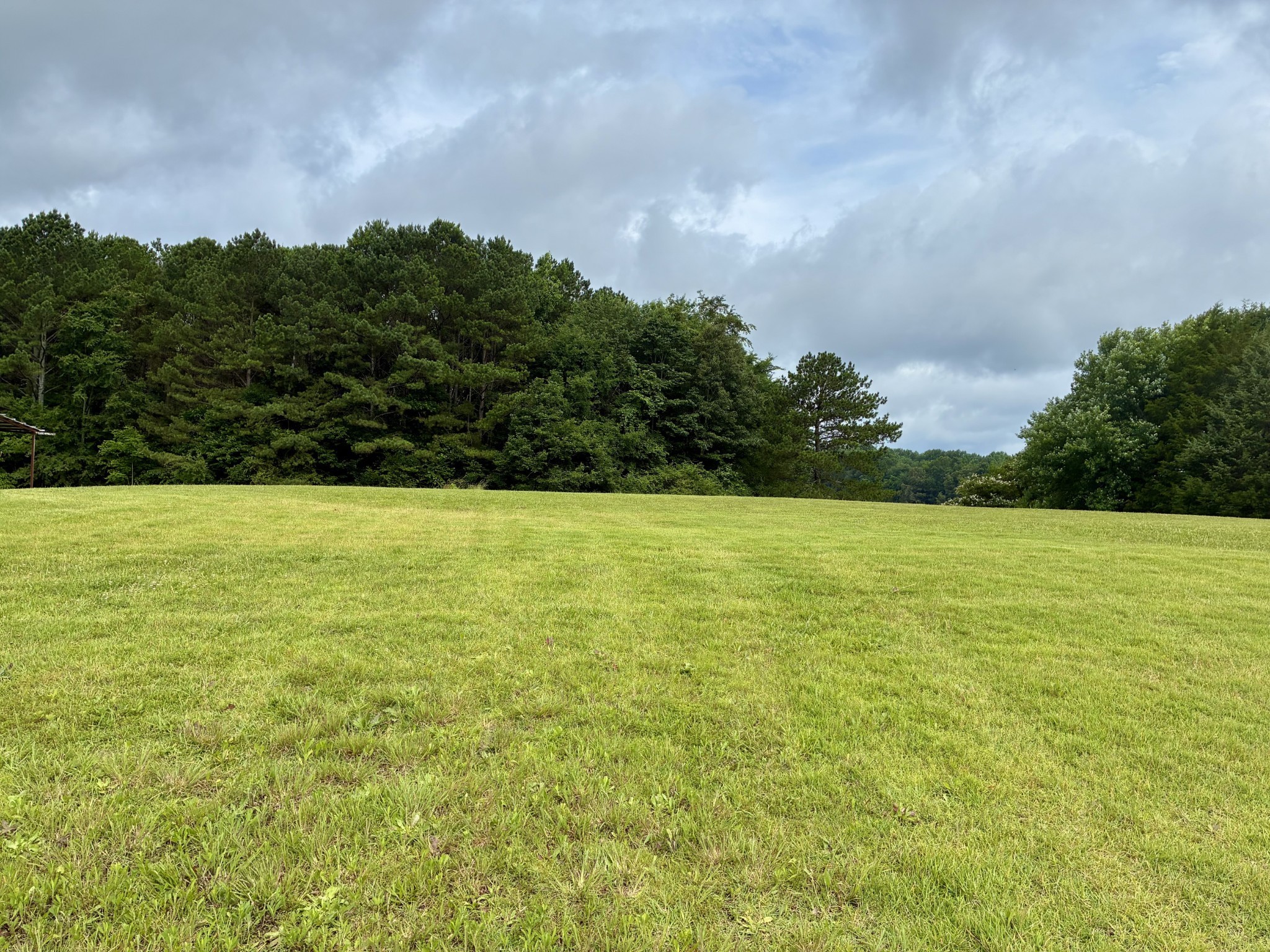 342 Second Creek Rd Property Photo 2