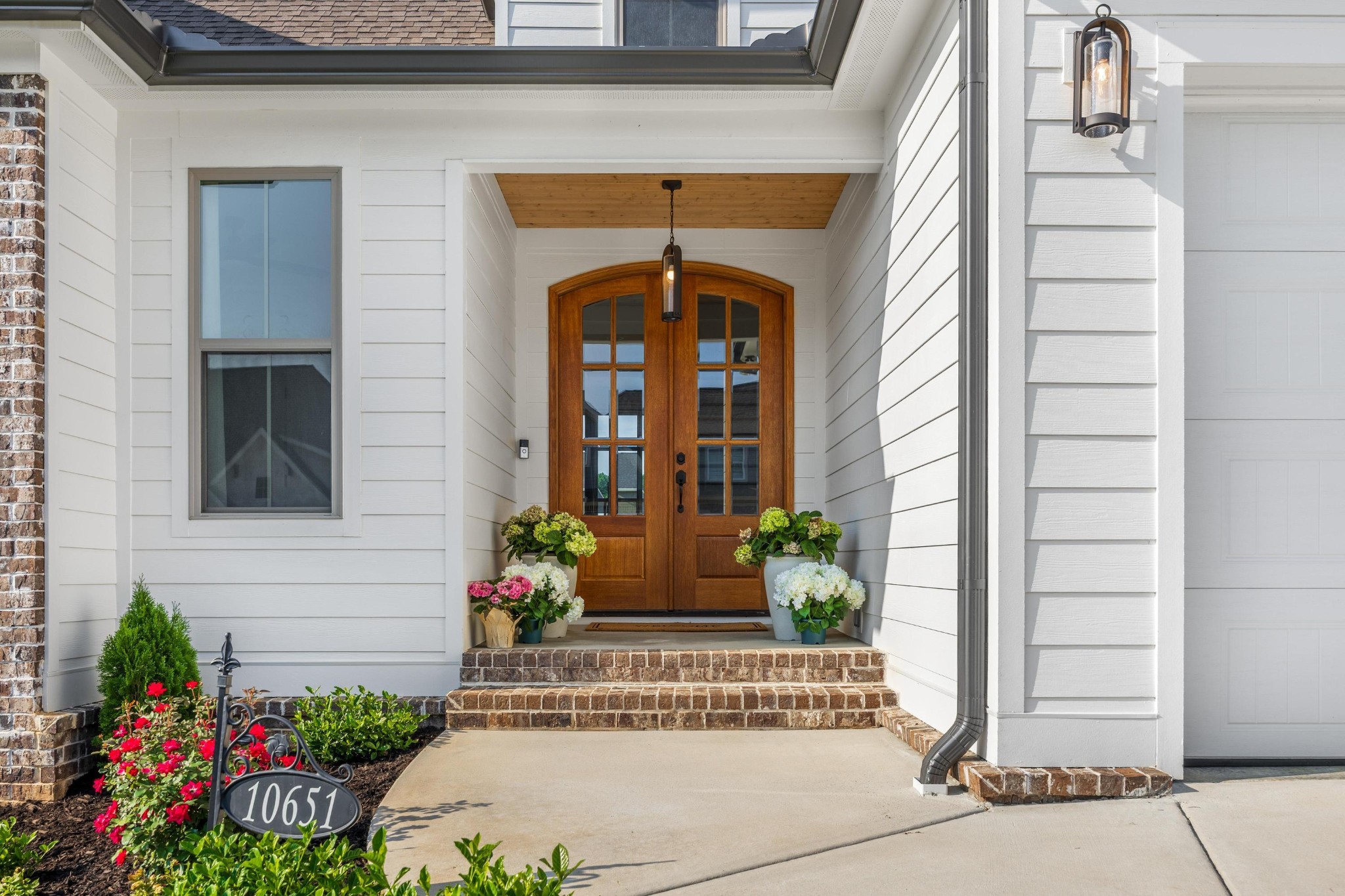 10651 Flicker Way Property Photo 6