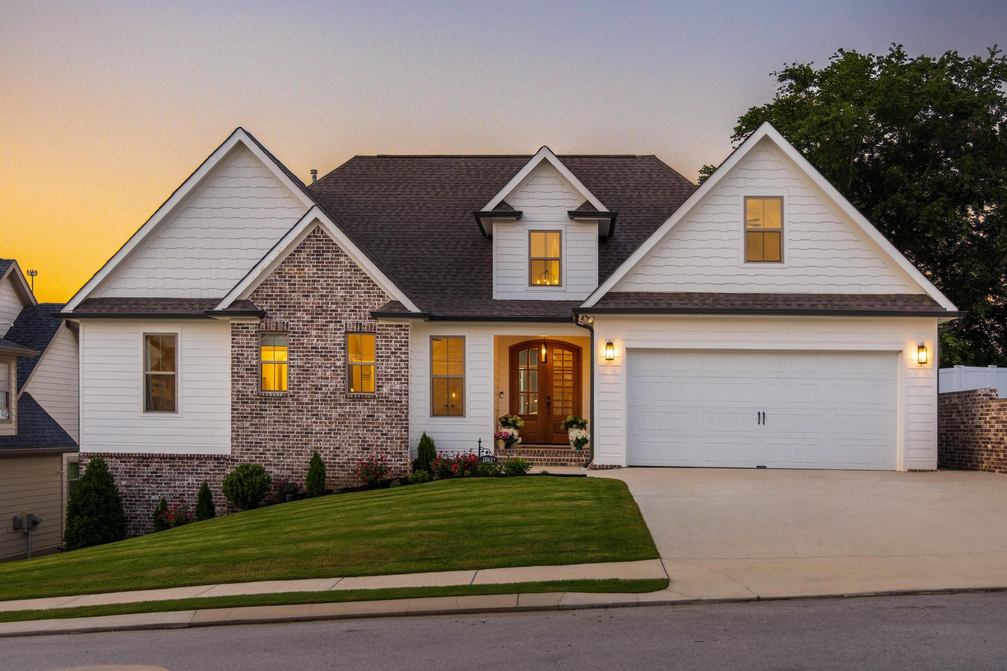 10651 Flicker Way Property Photo 7