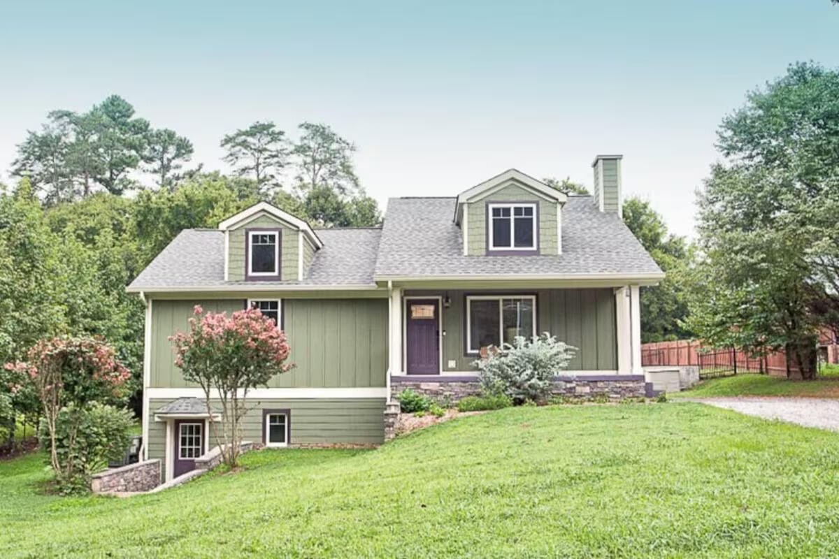 6229 Tallant Road Property Photo 1