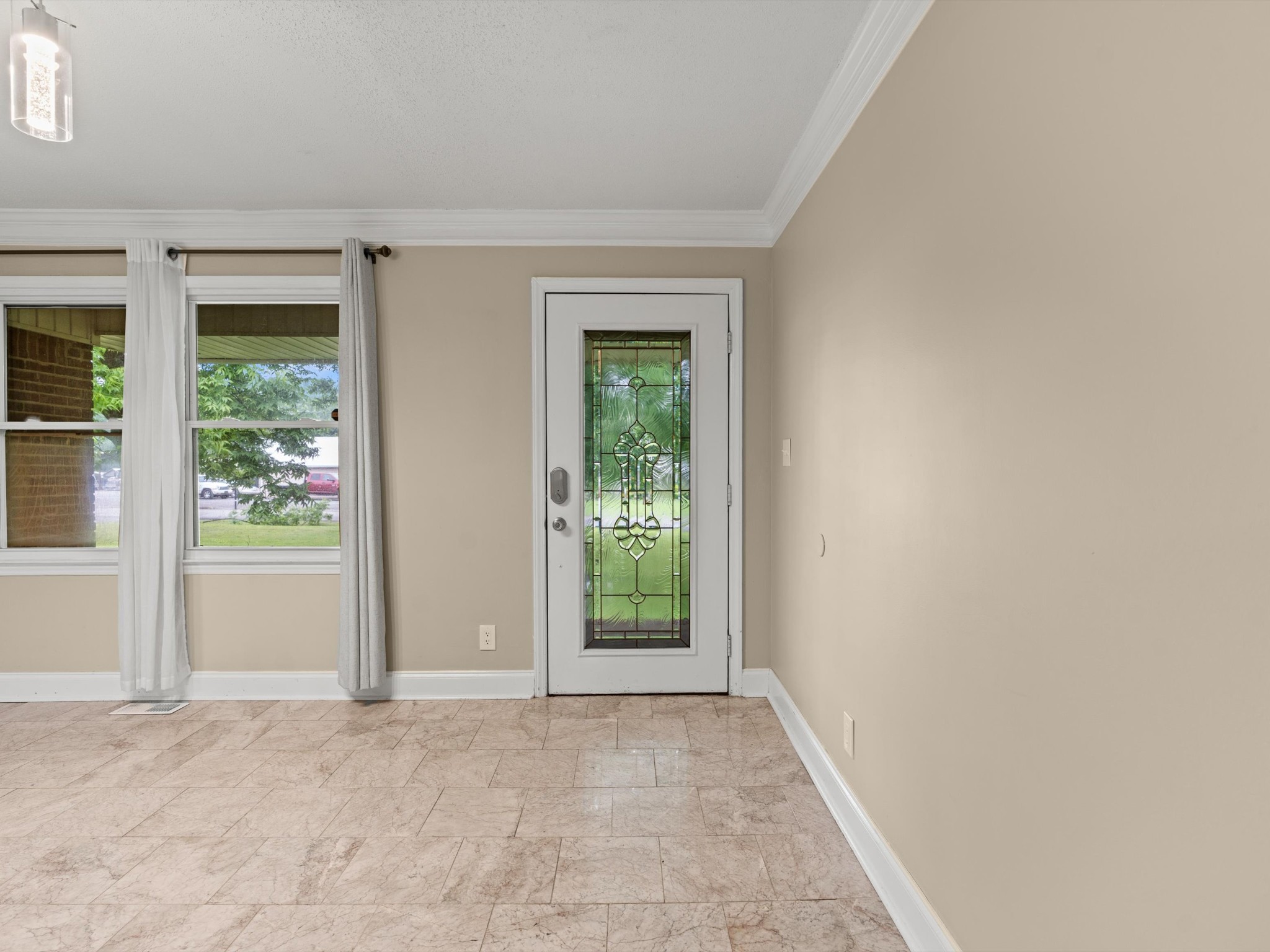 16 Patrick Rd, S Property Photo 8