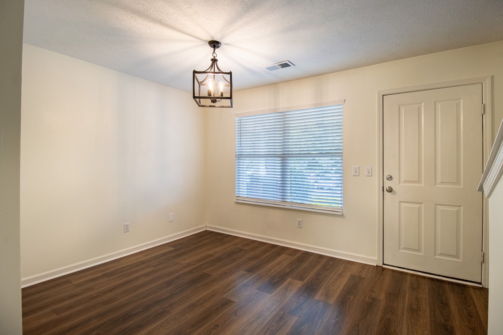 622 Flintlock Ct Property Photo 12