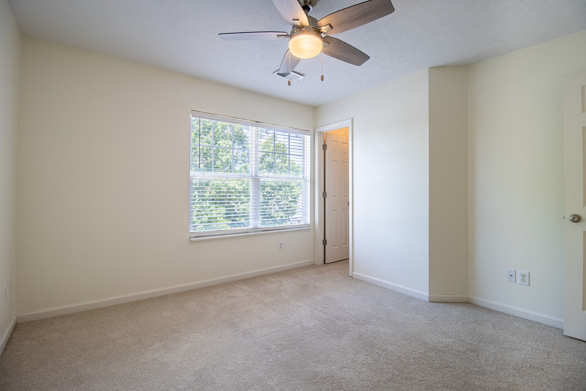 622 Flintlock Ct Property Photo 46