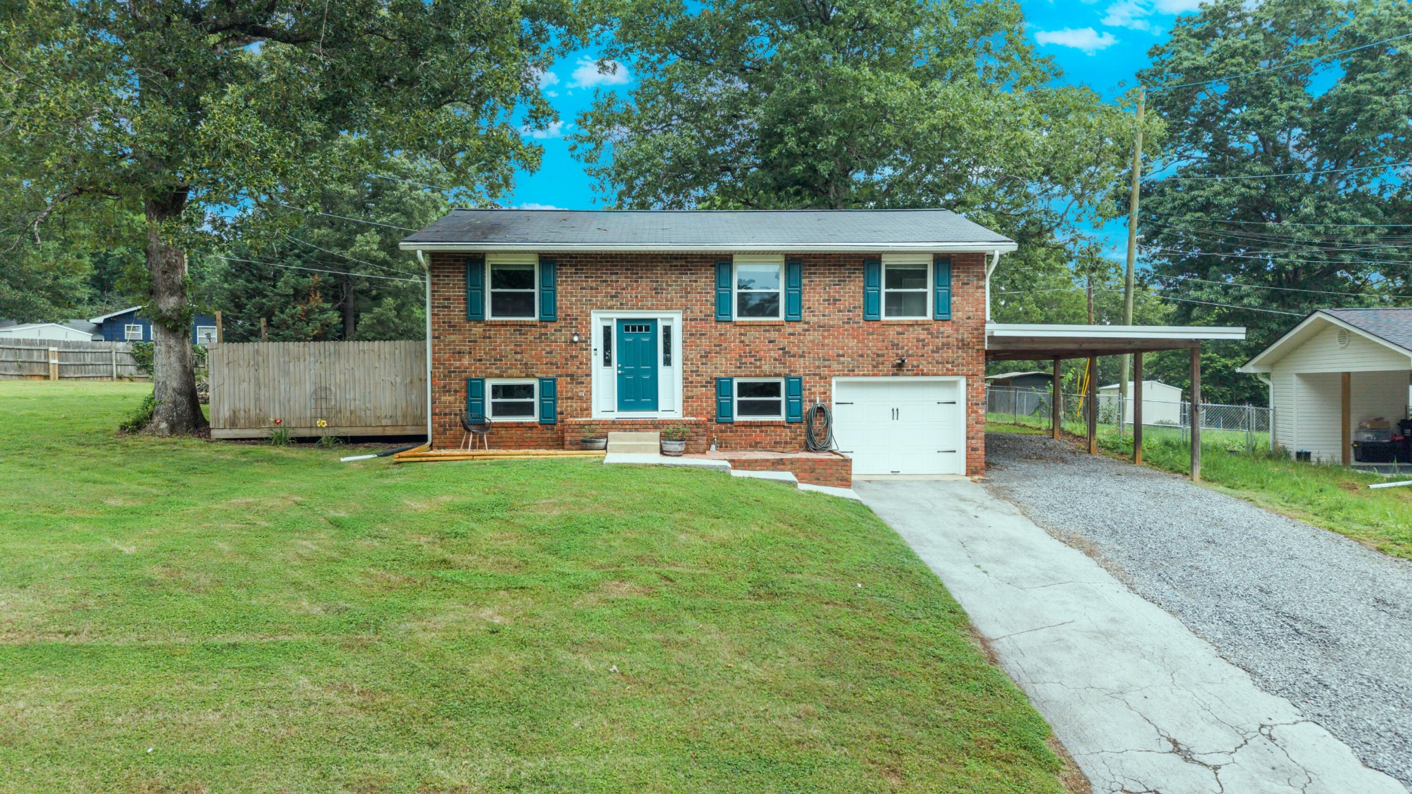 6035 Porter Drive Property Photo 1