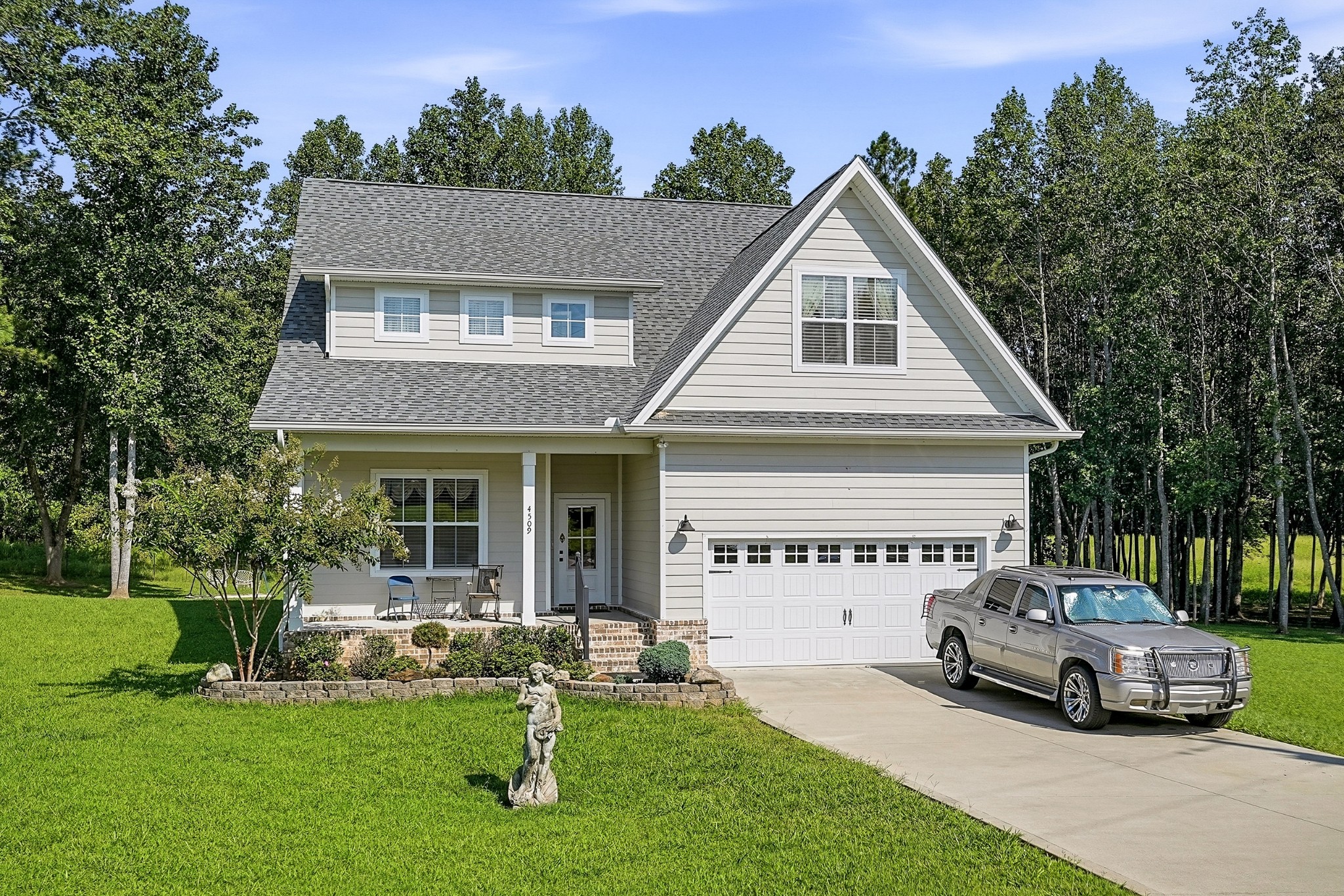 4509 Jack Dr Property Photo 1