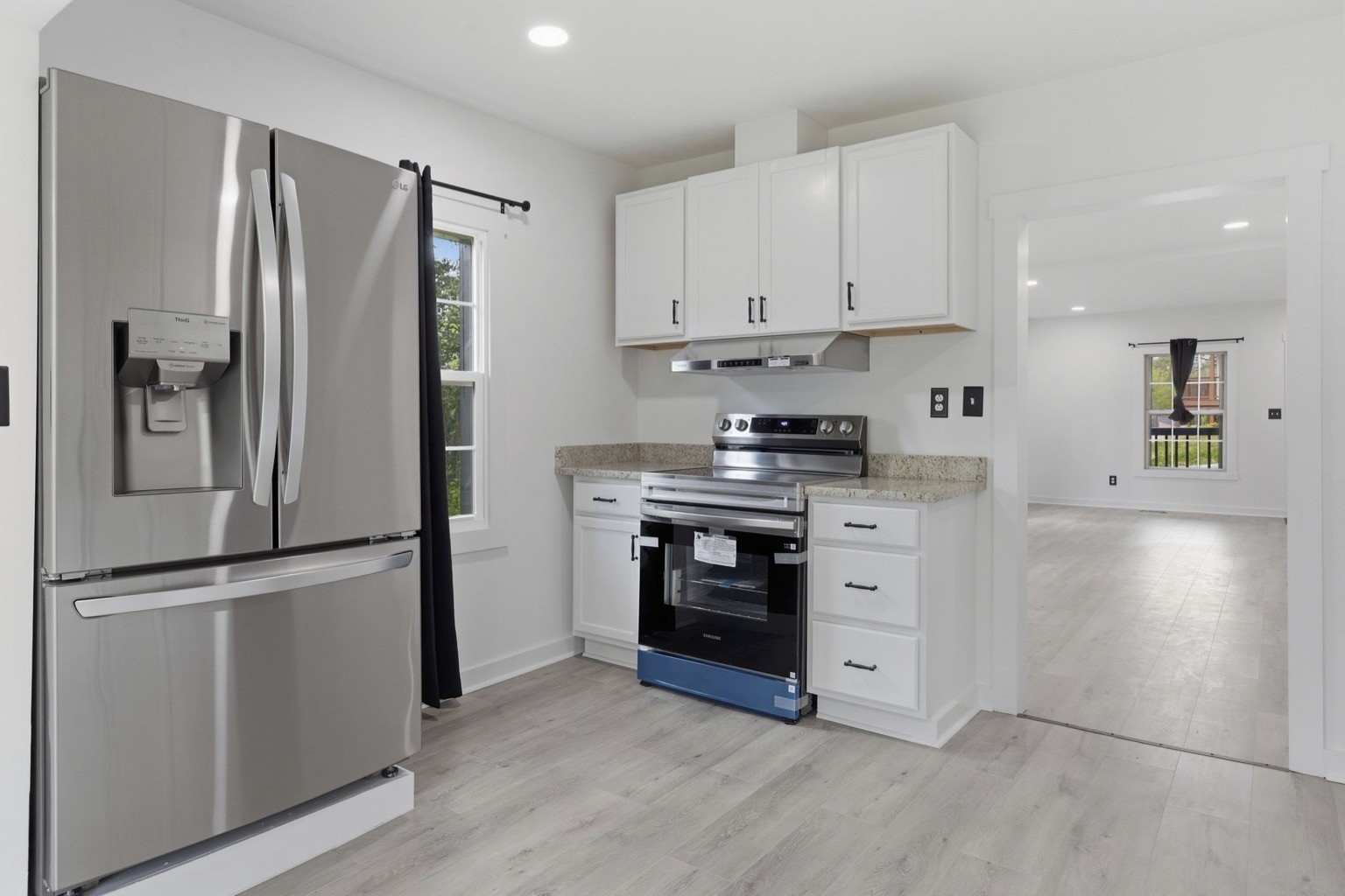 206 Winding Way Property Photo 17