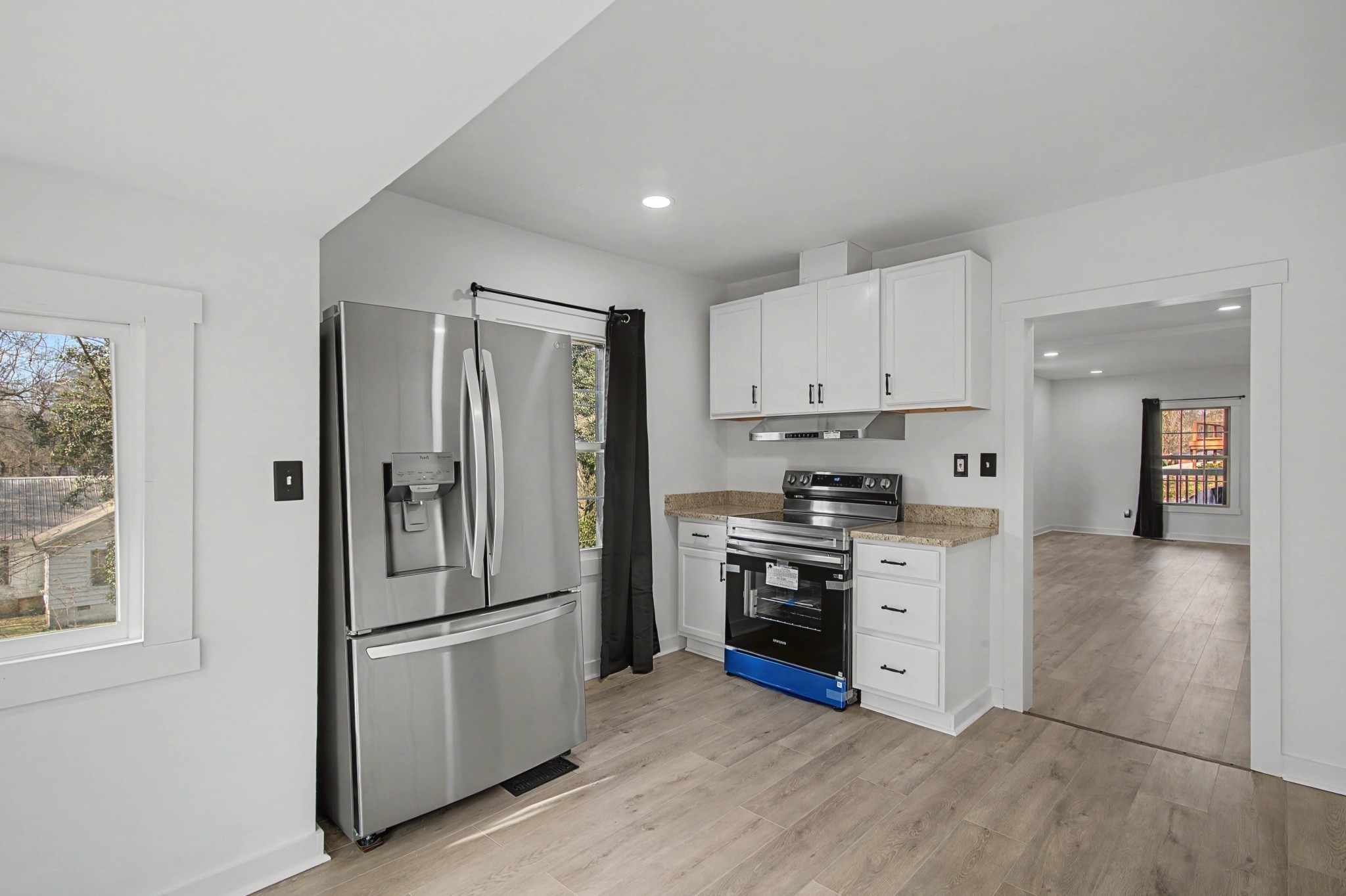 206 Winding Way Property Photo 18