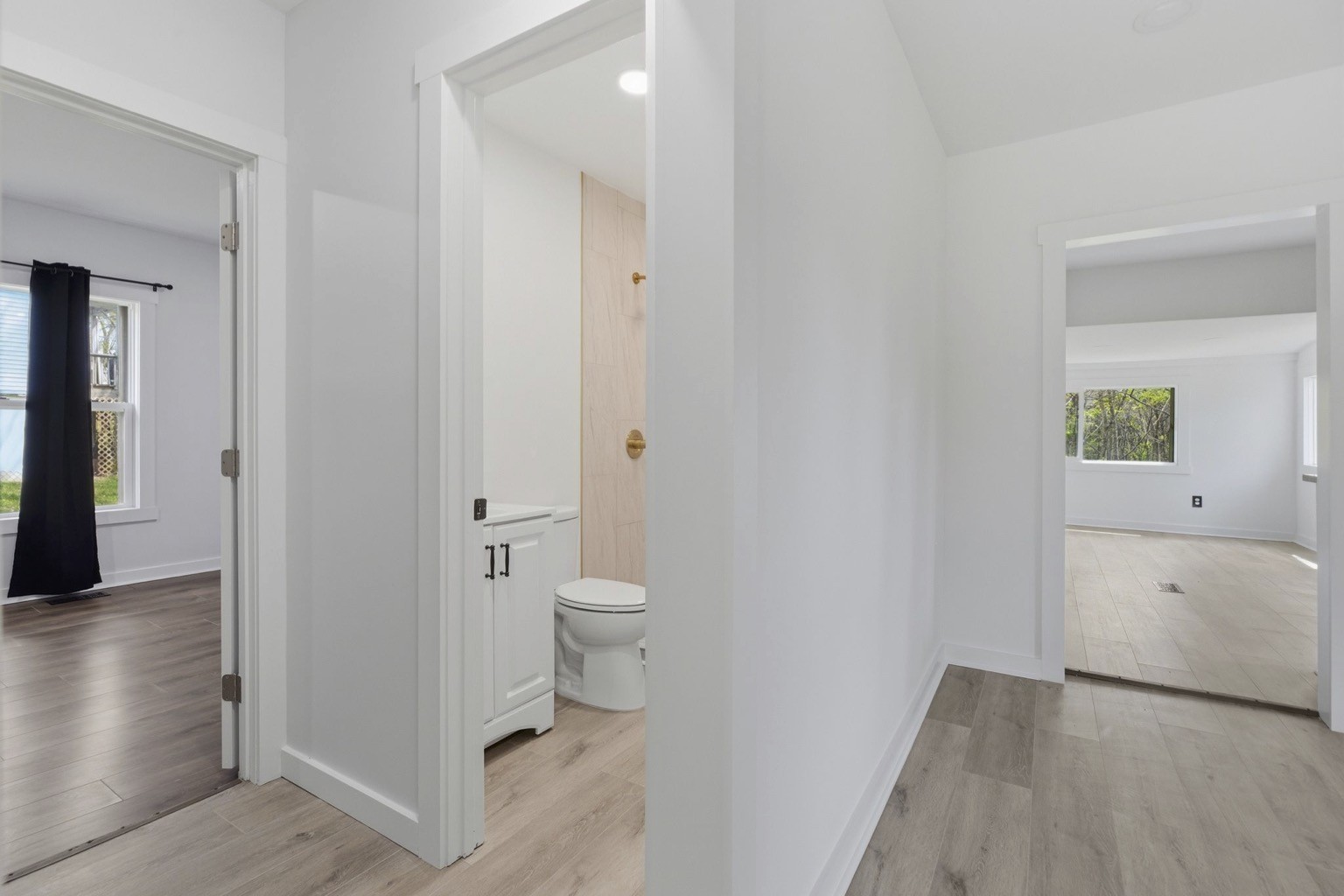 206 Winding Way Property Photo 28