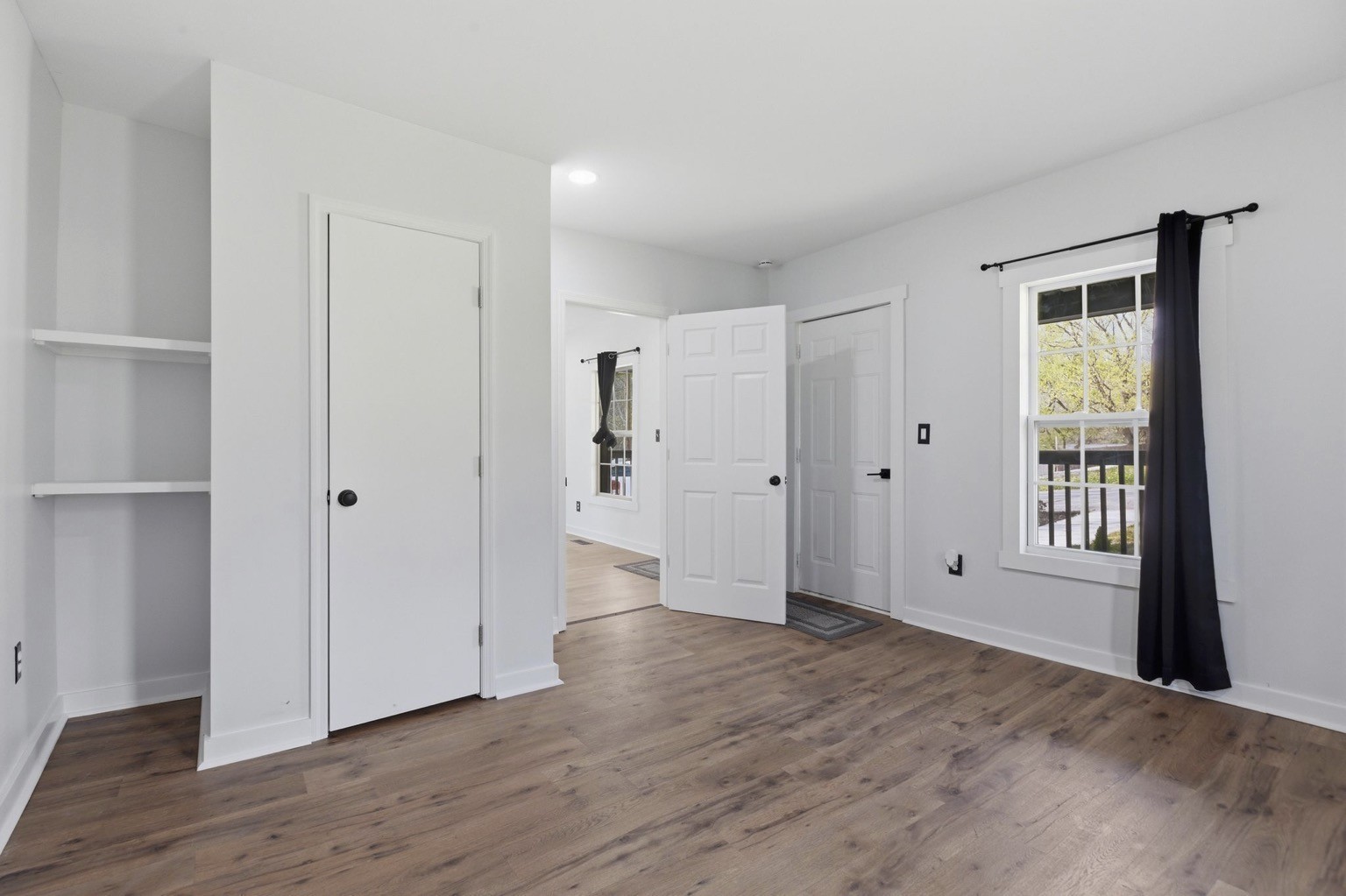 206 Winding Way Property Photo 33