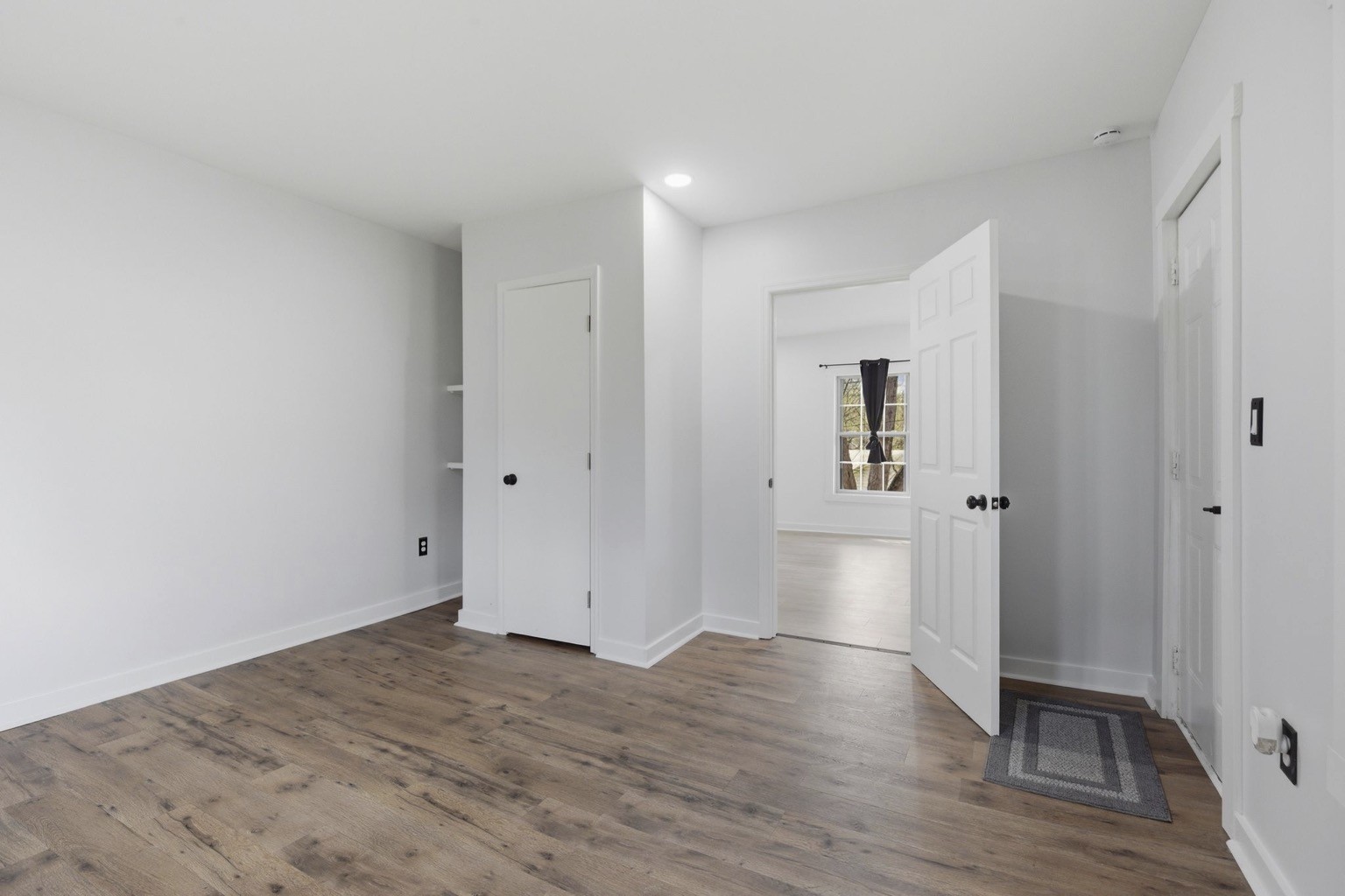 206 Winding Way Property Photo 35