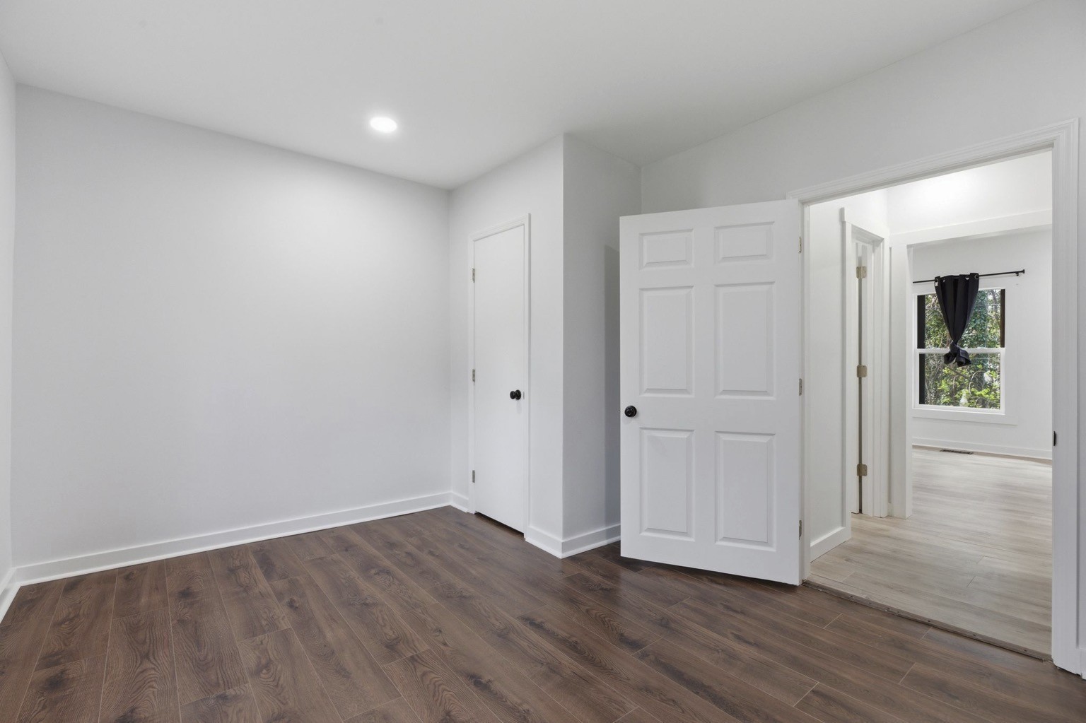 206 Winding Way Property Photo 37