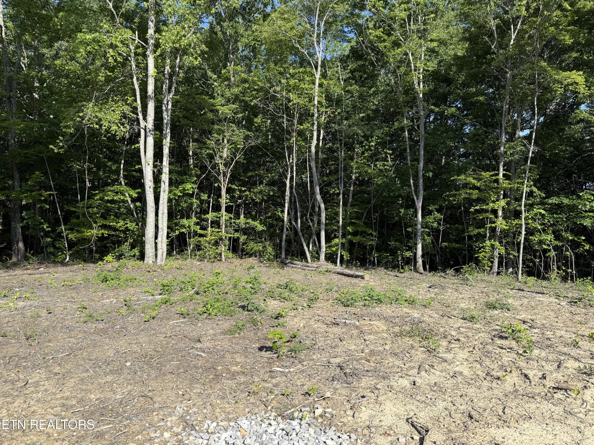 969 Lewallen Rd Property Photo 2