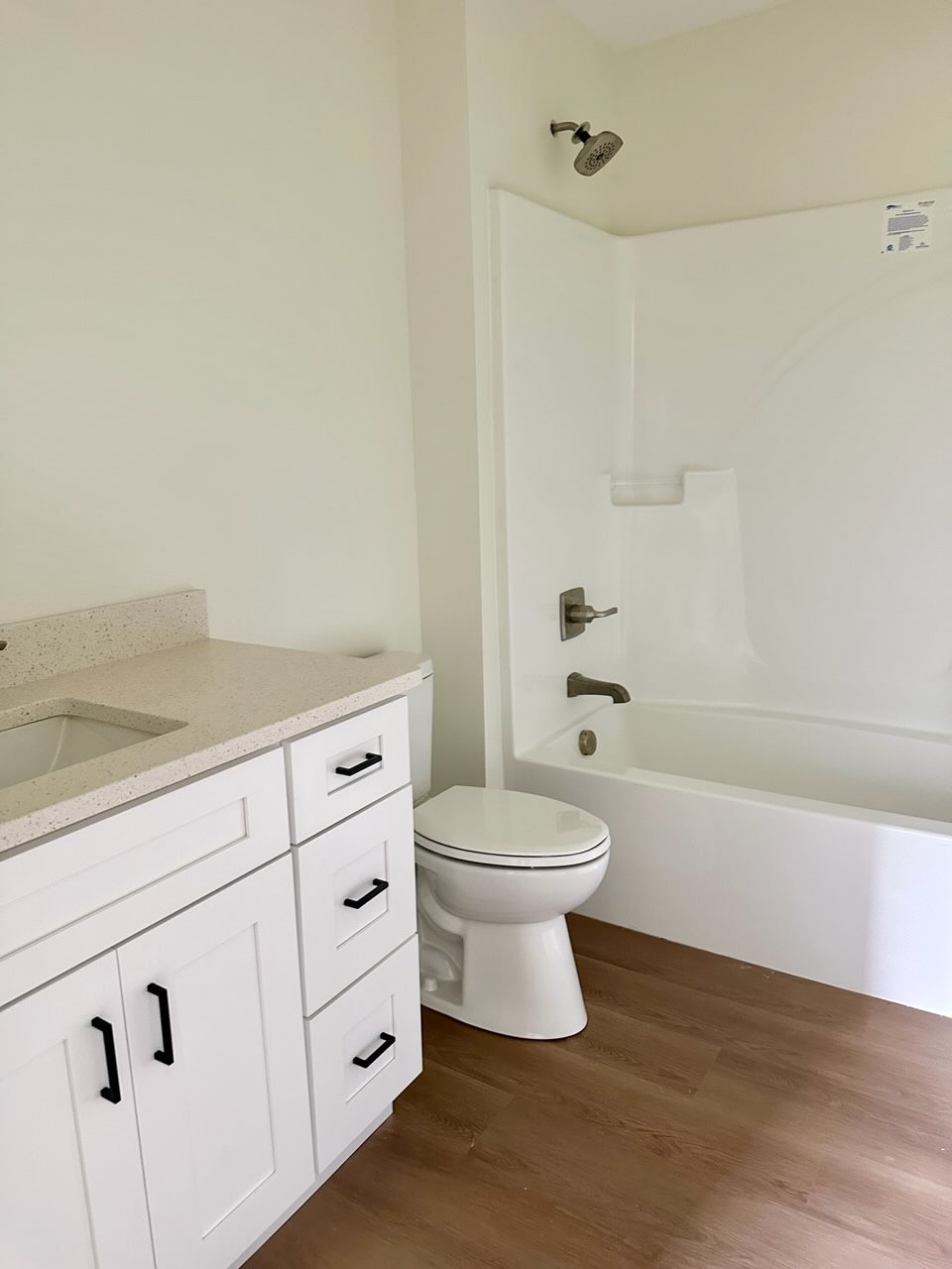 204 E Peter Ave Property Photo 3