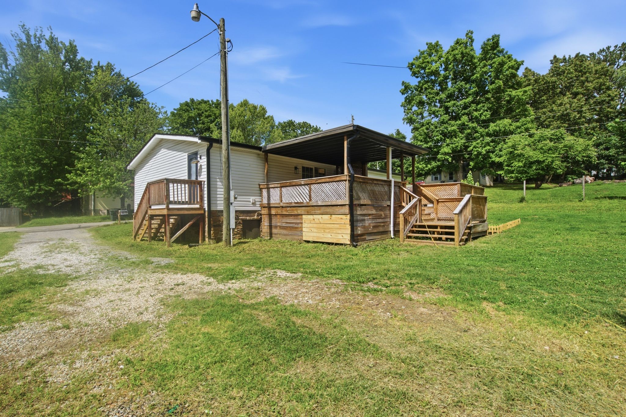 824 Pitt Ave Property Photo 30