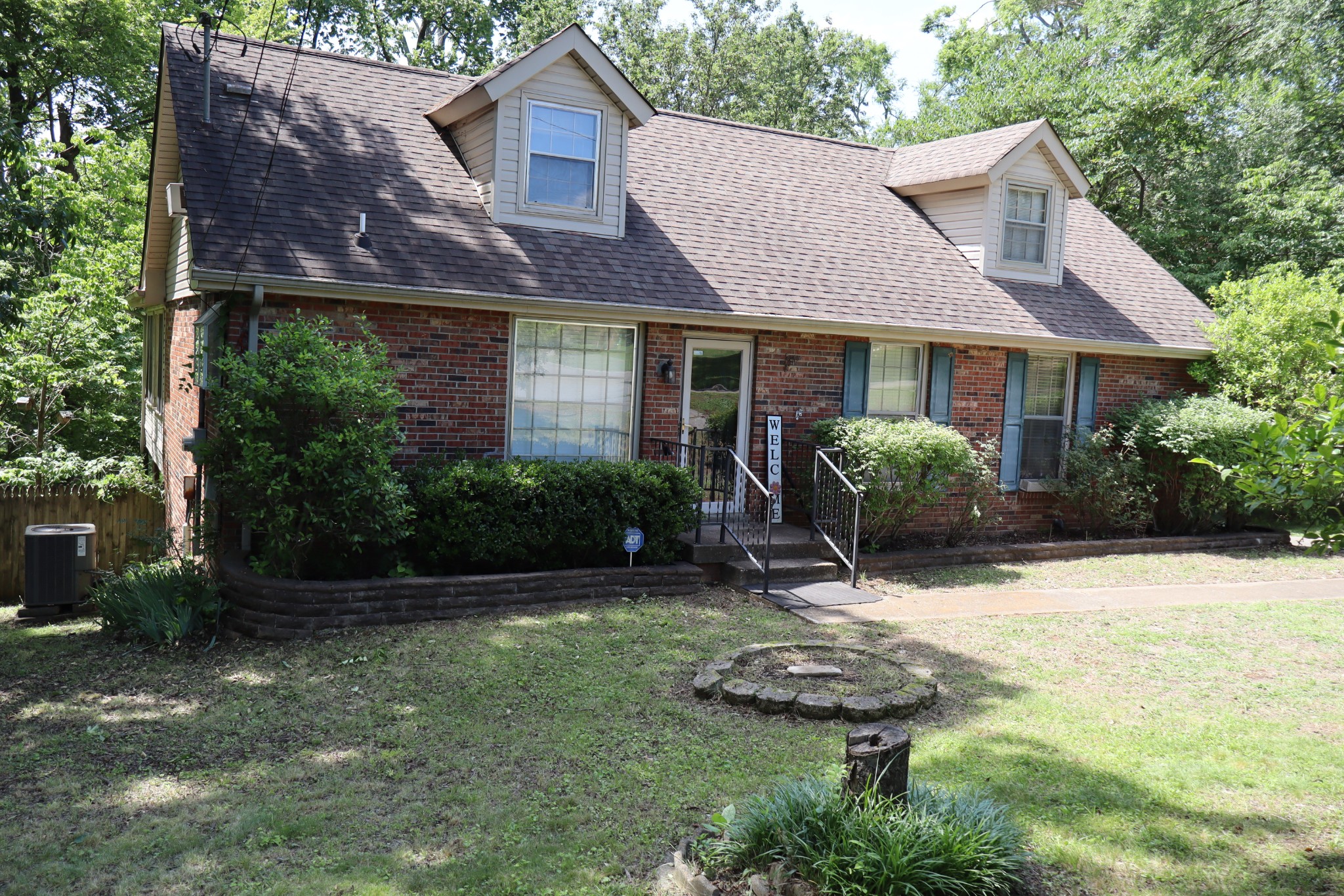 236 Santa Rosa Ct