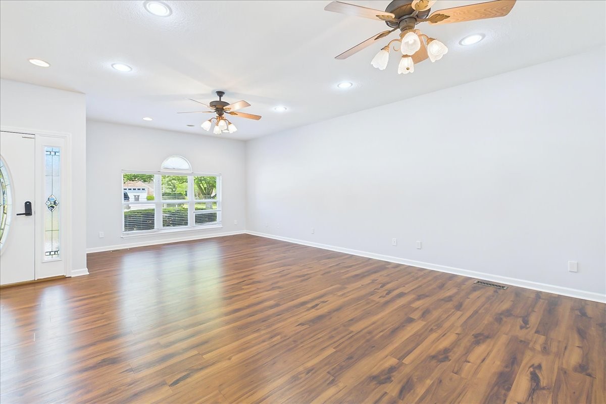 242 Fyke Drive Property Photo 6
