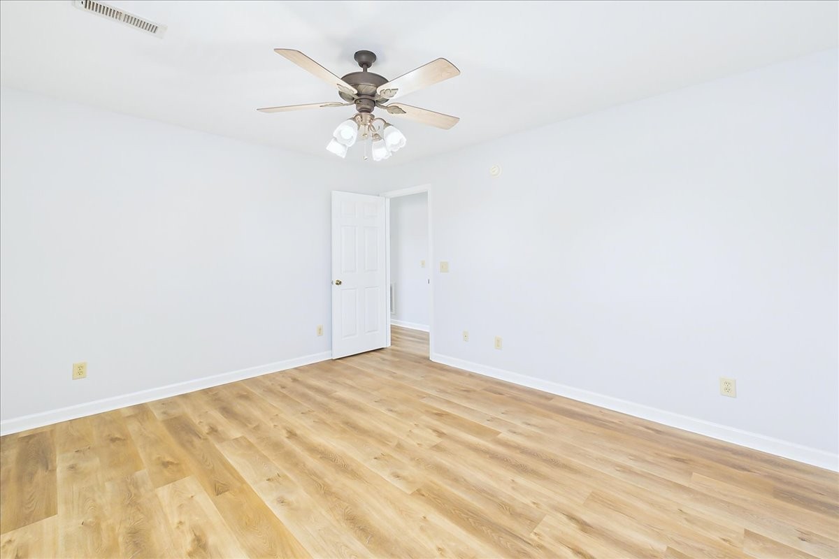 242 Fyke Drive Property Photo 20