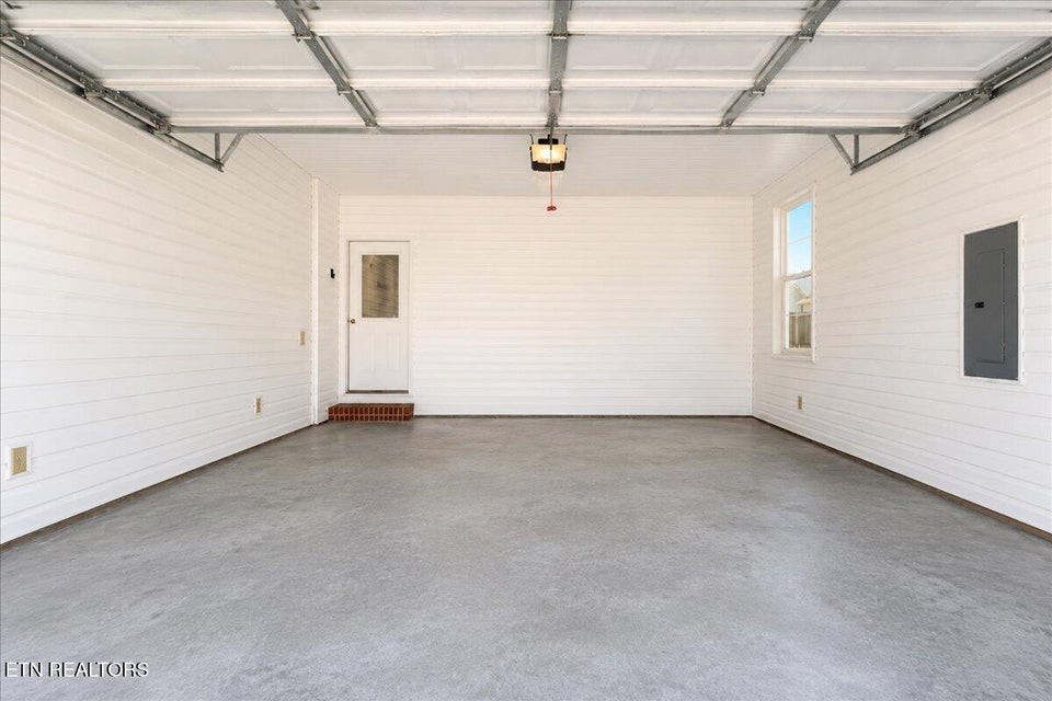 242 Fyke Drive Property Photo 23