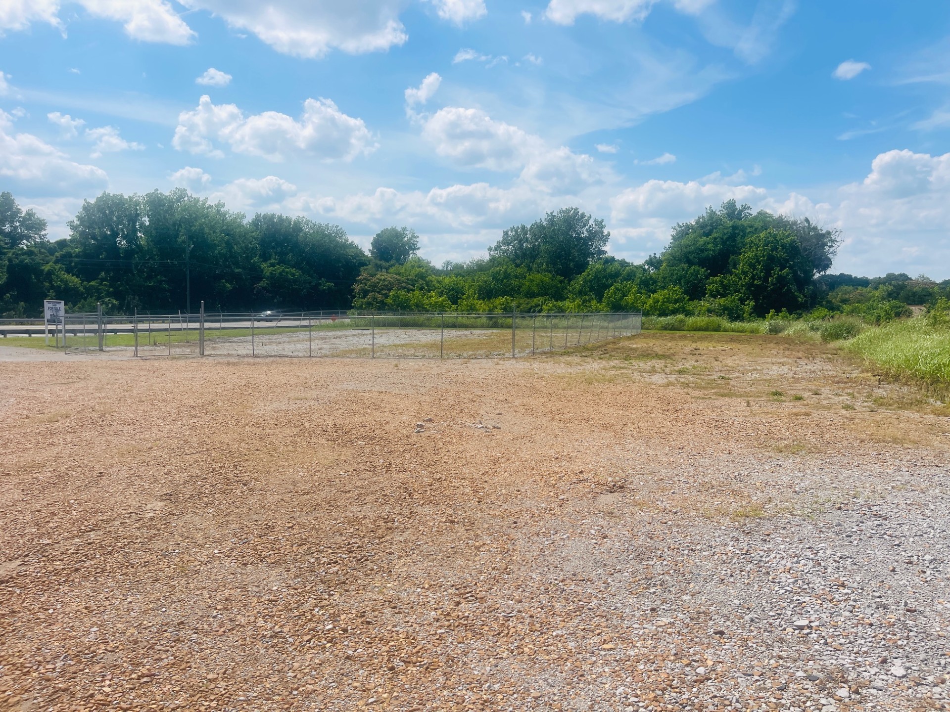3988 Memorial Blvd Property Photo 4