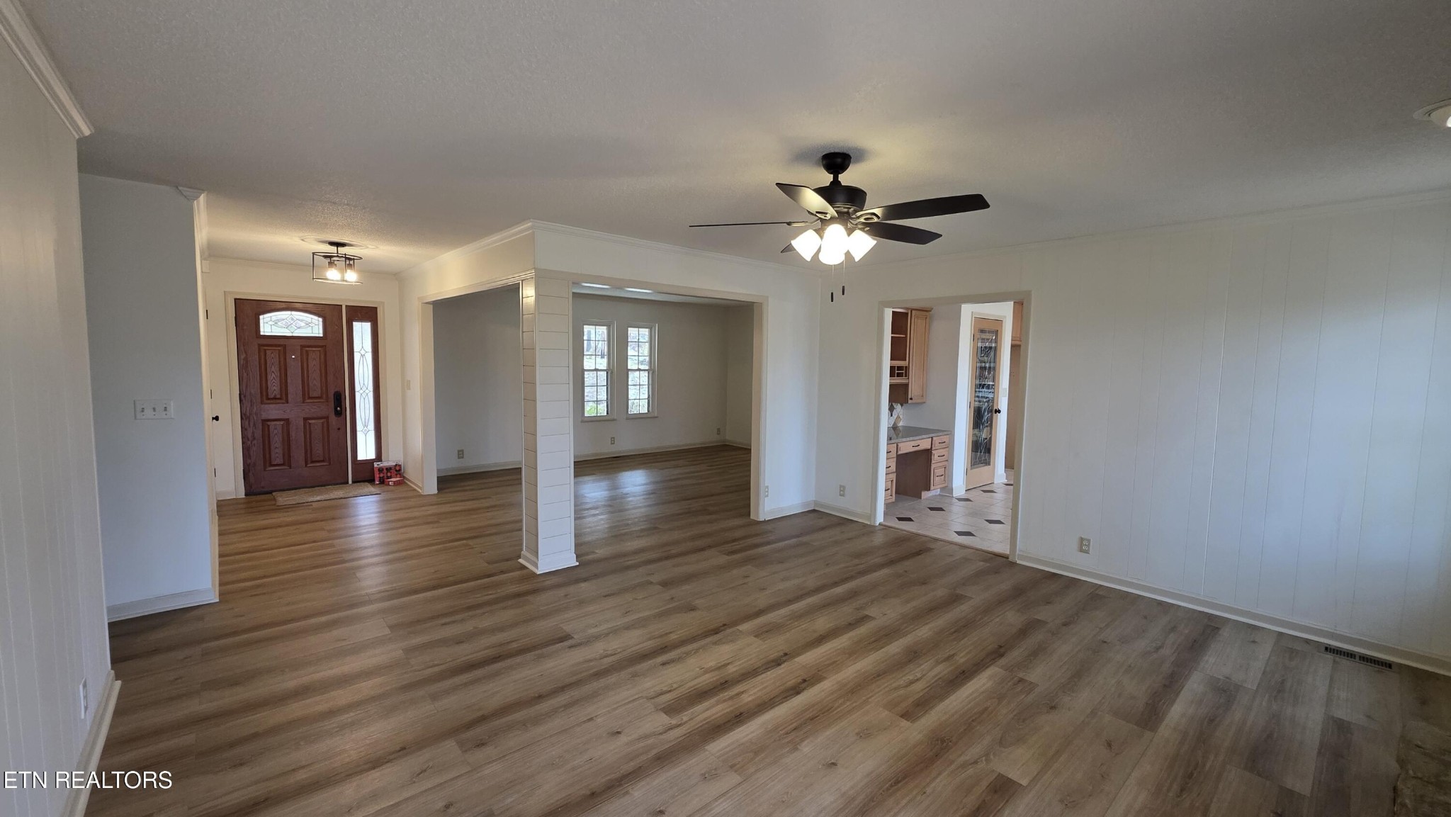 1135 W Outer Drive Property Photo 16