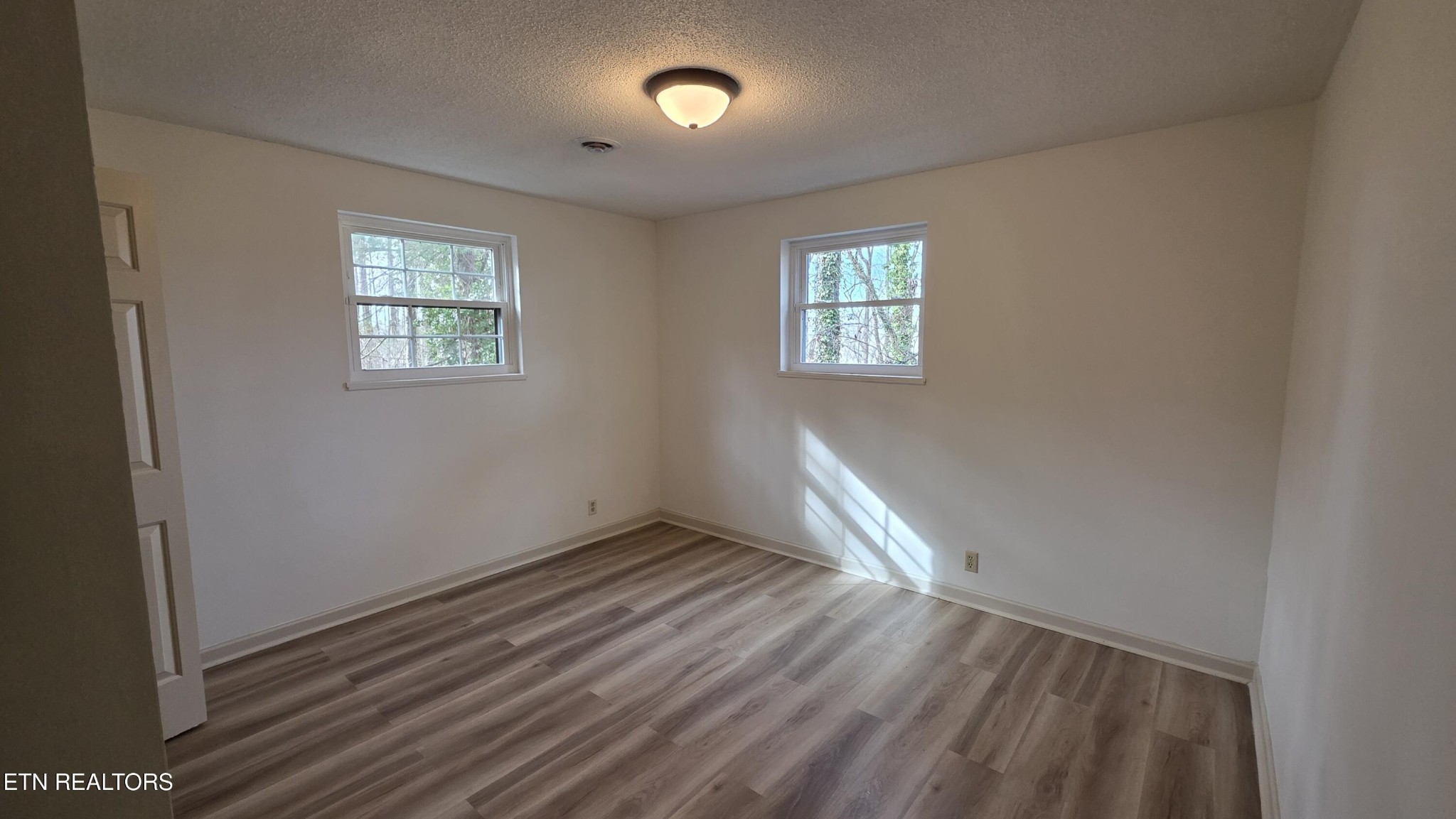 1135 W Outer Drive Property Photo 54