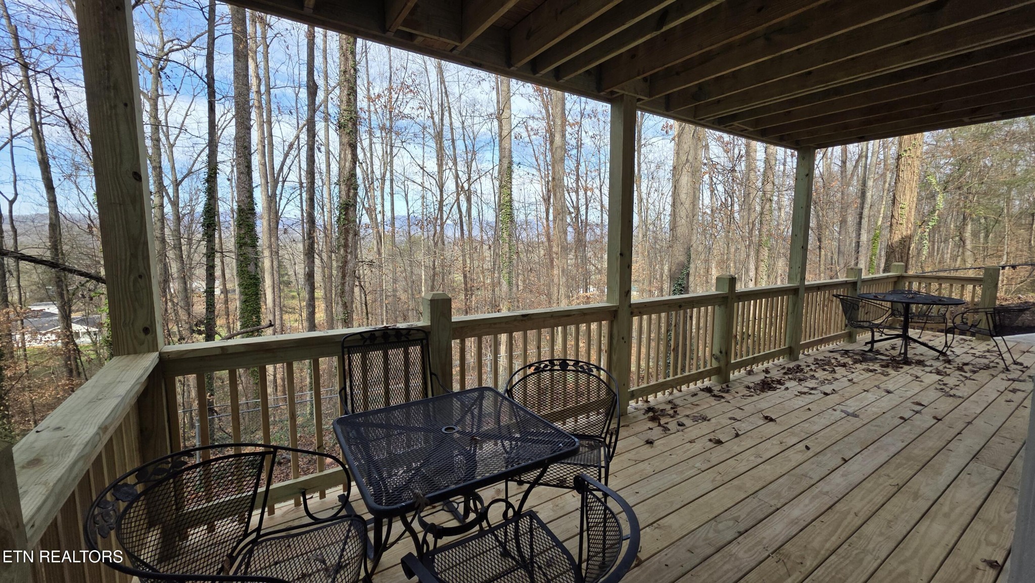 1135 W Outer Drive Property Photo 56