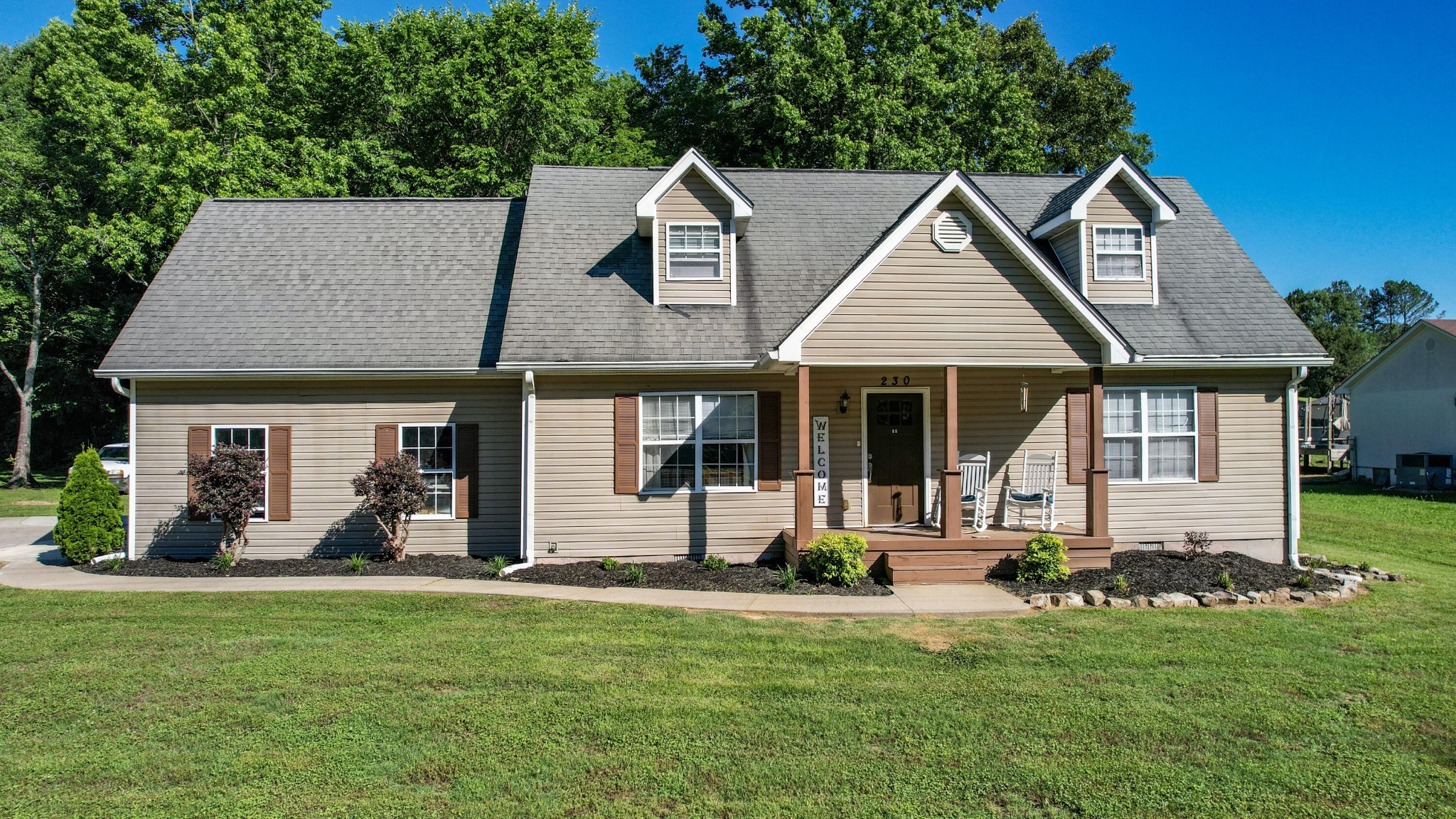 230 Lyles Road, Se Property Photo 1