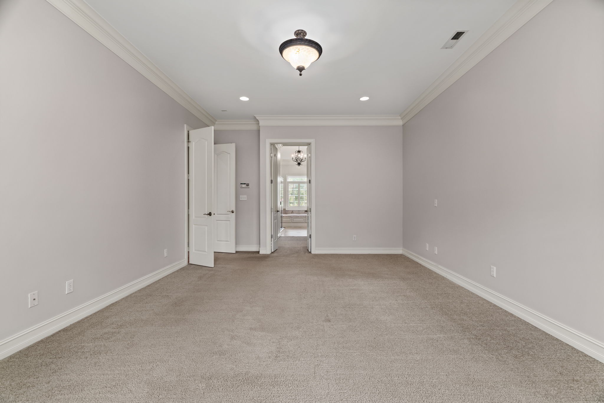 101 E Meadow Hill Dr Property Photo 30