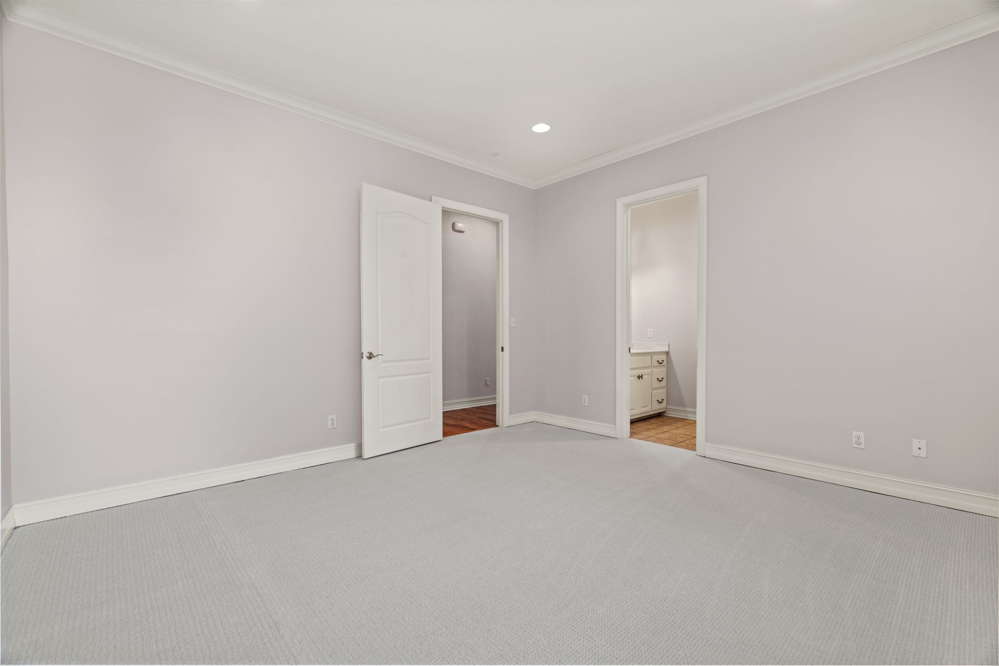 101 E Meadow Hill Dr Property Photo 40