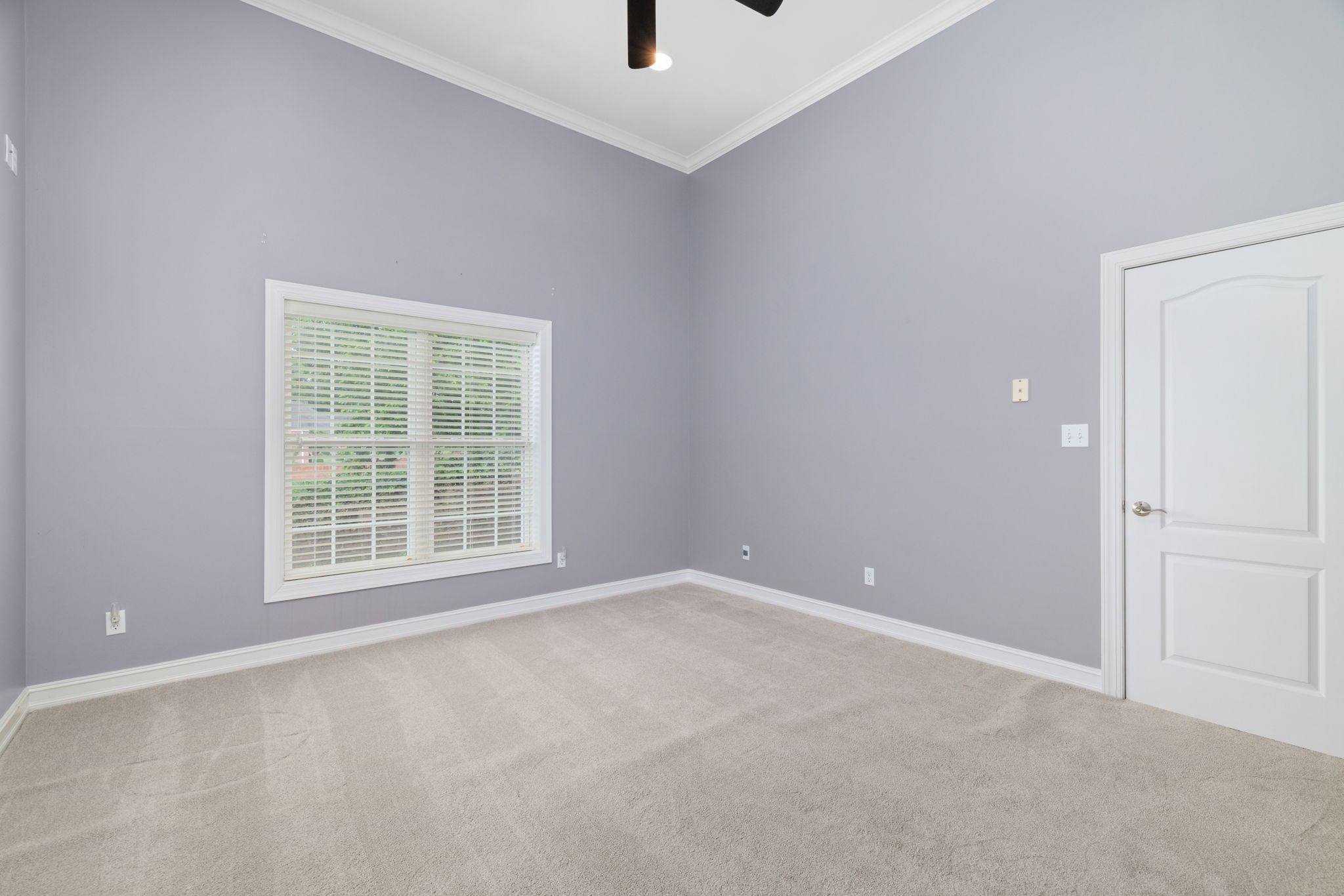 101 E Meadow Hill Dr Property Photo 53