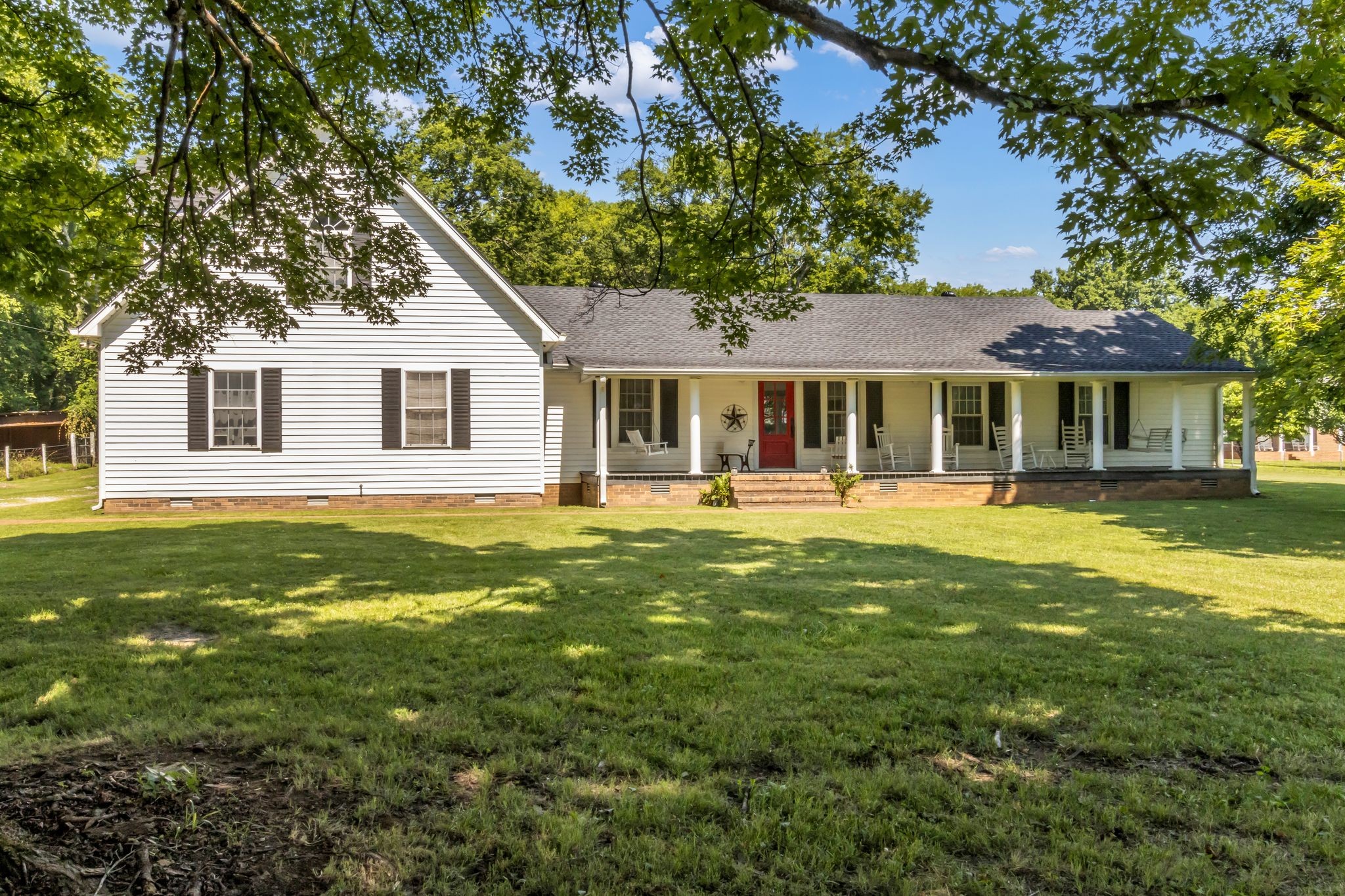 6074 Almaville Rd Property Photo 1